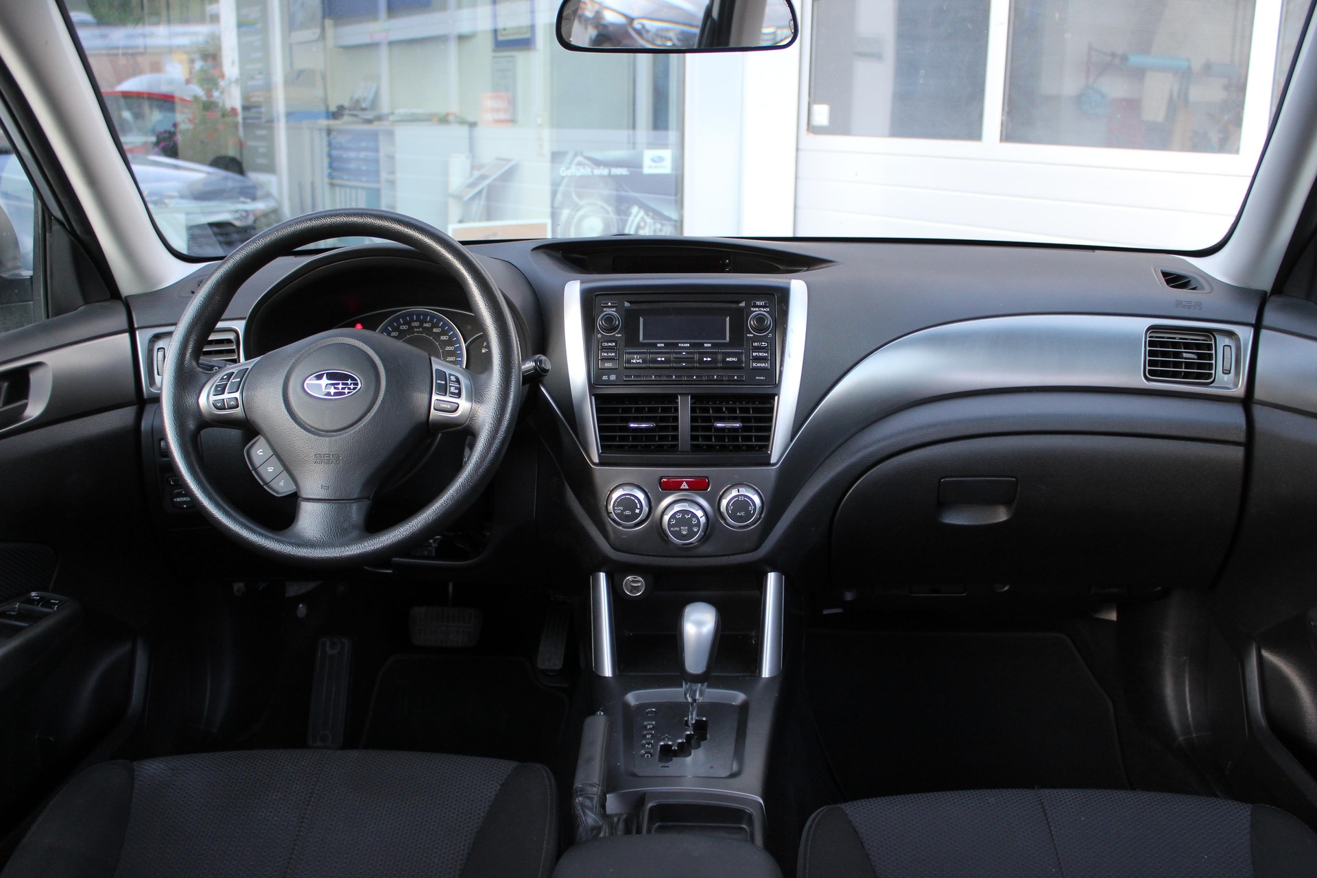 SUBARU Forester Station 2.0 X Swiss-image-10