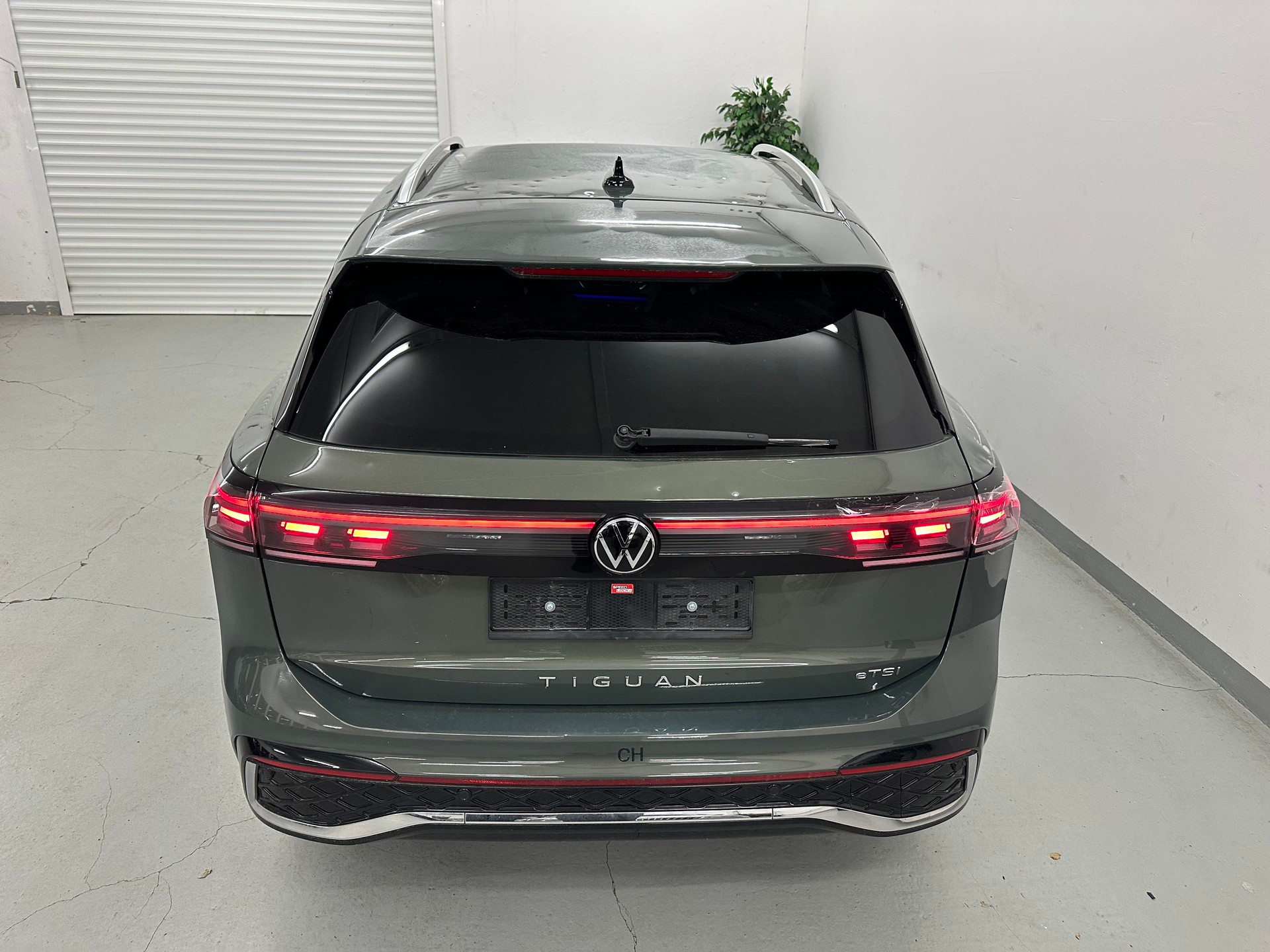 VW Tiguan 1.5 TSI evo2 mHEV R-Line DSG-image-4