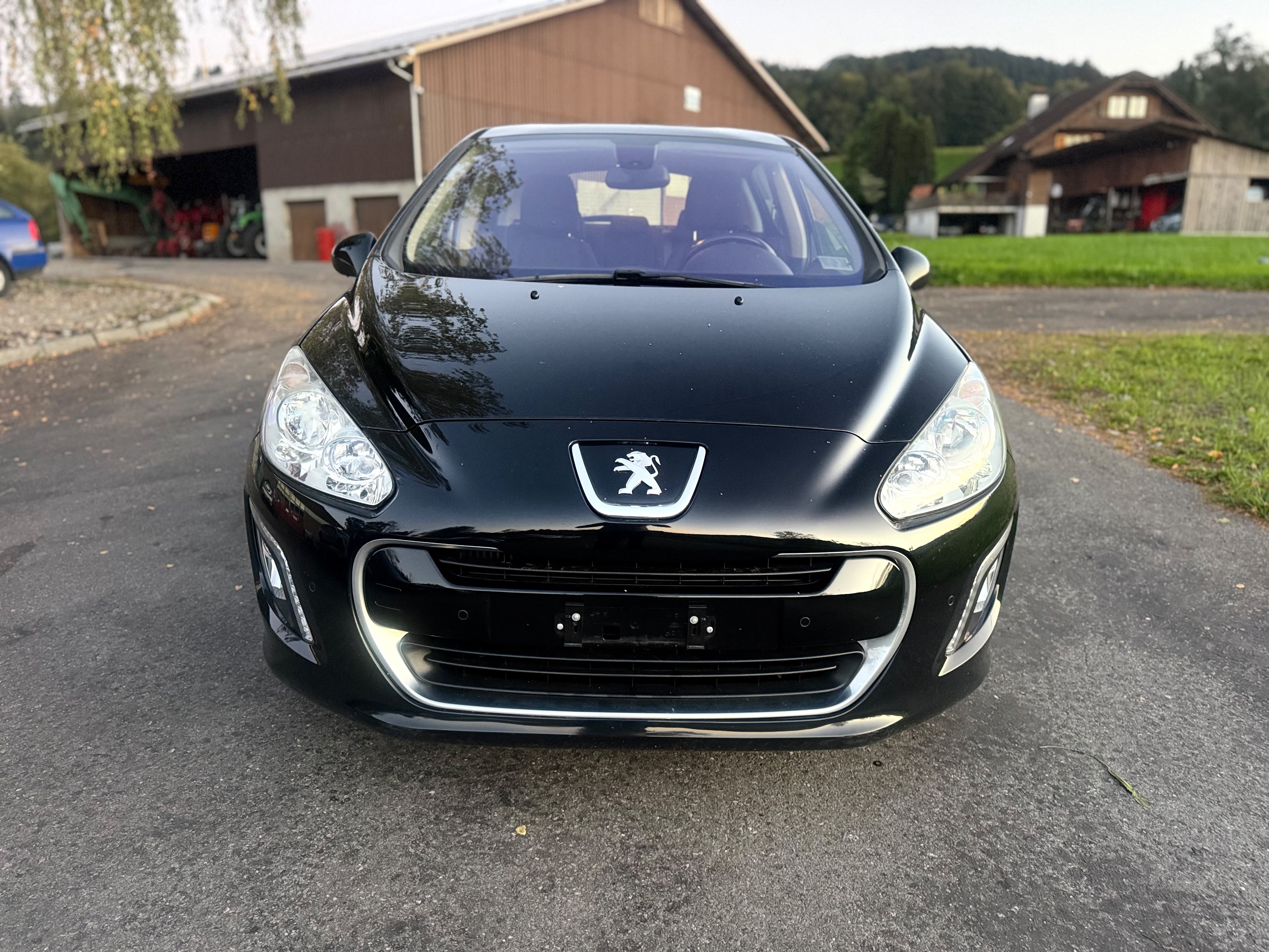 Car photo