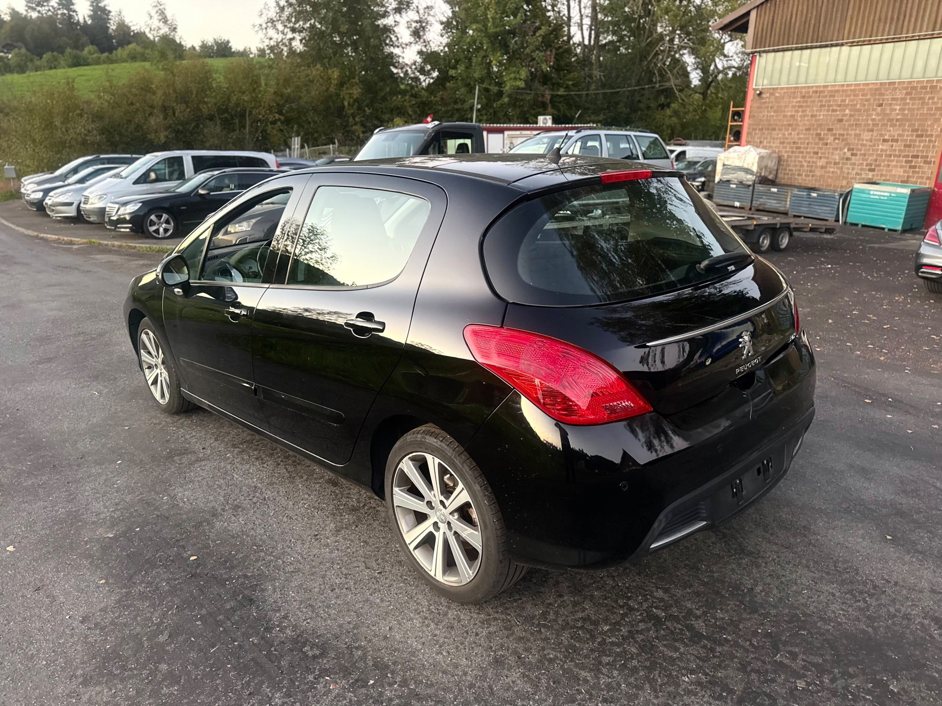 PEUGEOT 308 1.6 16V T Sport Pack-image-3