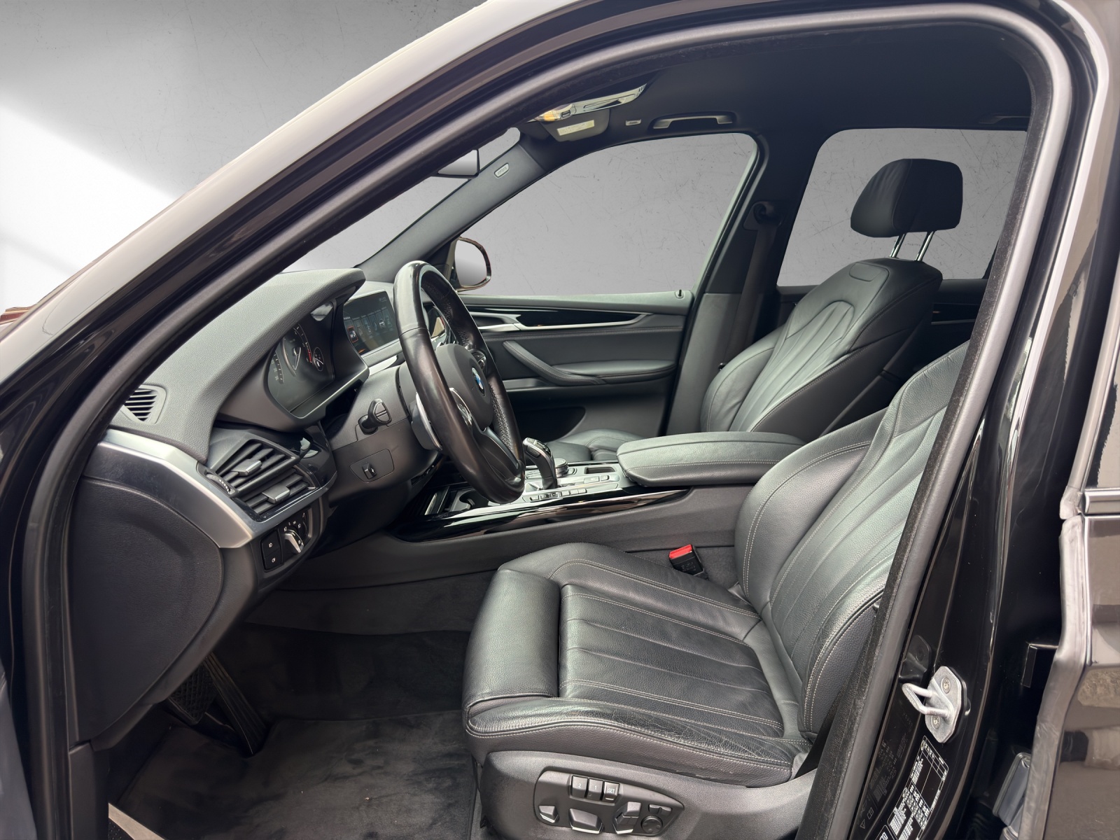 BMW X5 xDrive 40d Steptronic-image-10