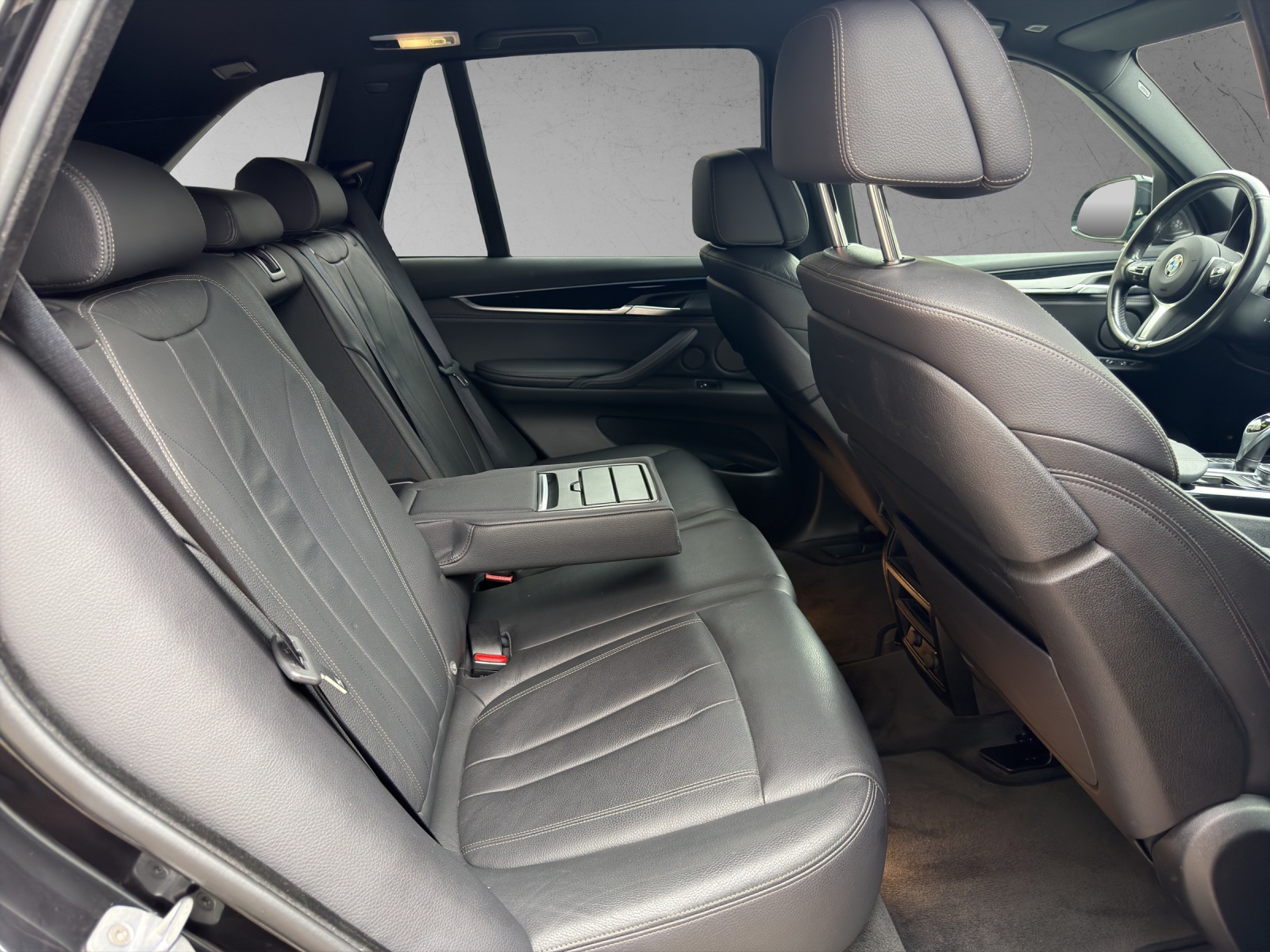 BMW X5 xDrive 40d Steptronic-image-13
