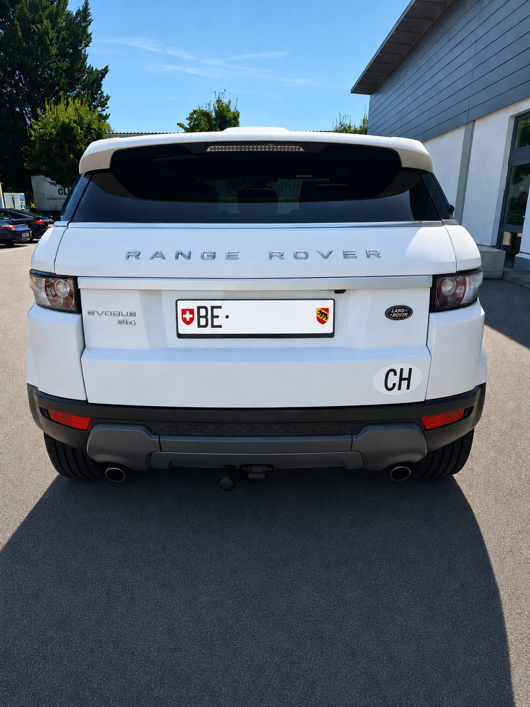LAND ROVER 2.0 Si4 Prestige-image-1