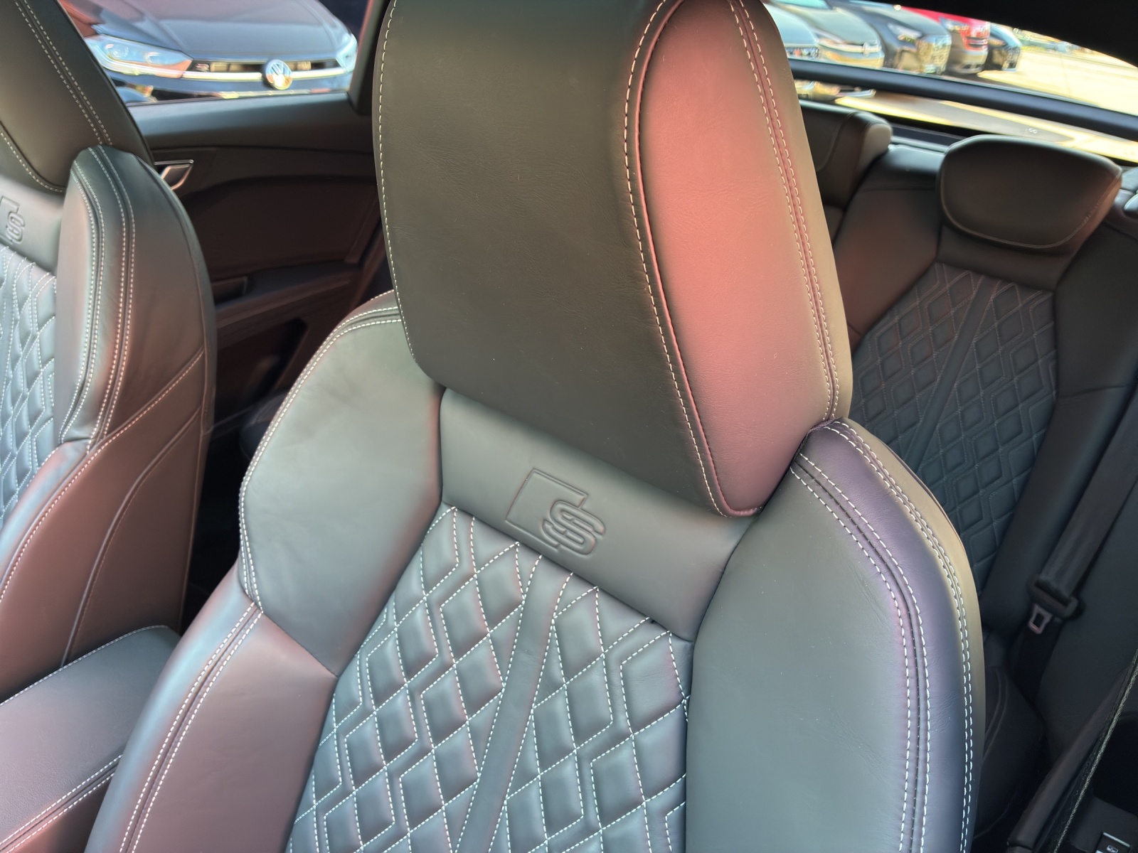 AUDI Q4 Sportback e-tron 50 quattro-image-12