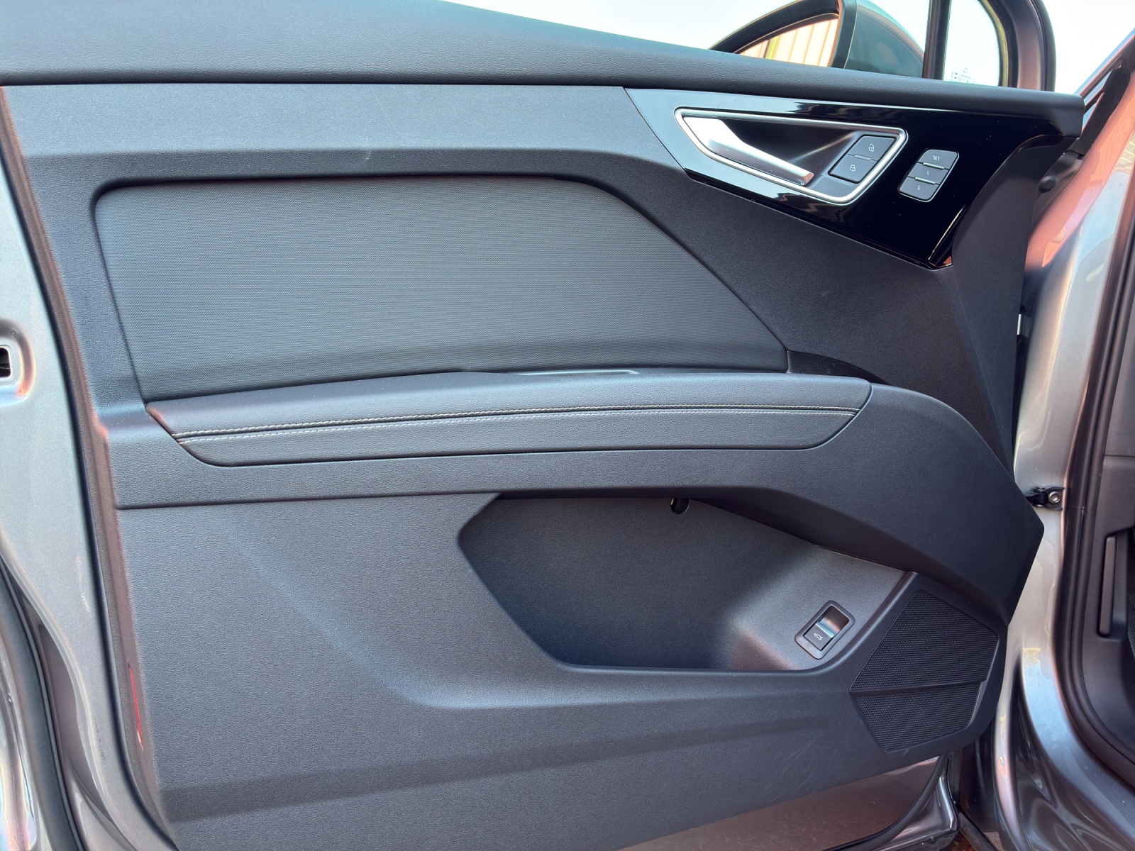 AUDI Q4 Sportback e-tron 50 quattro-image-18