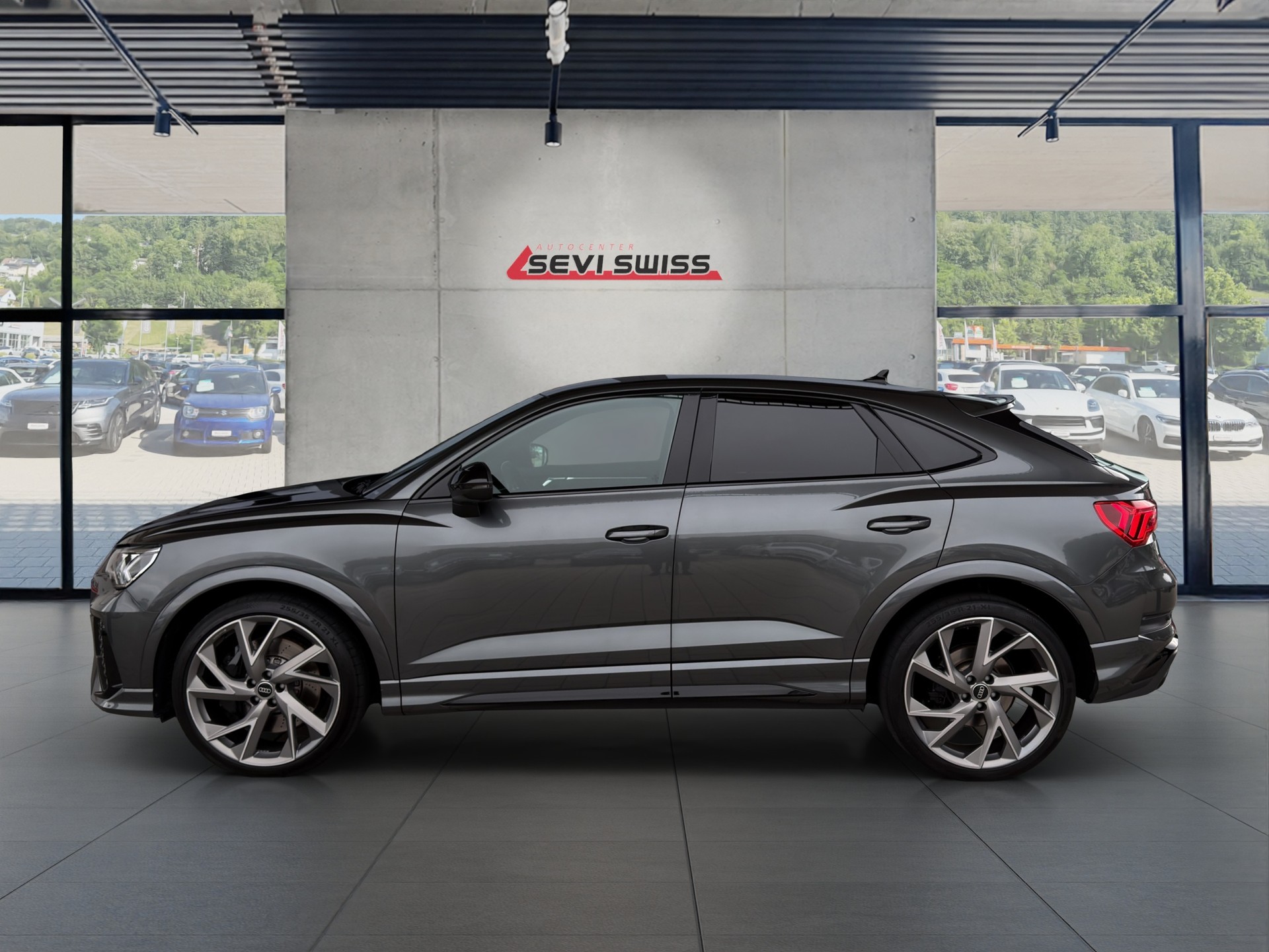 AUDI RS Q3 Sportback quattro S tronic*Ab MFK,1 Jahr oder 20'000km Garantie auf Motor und Getriebe*-image-4