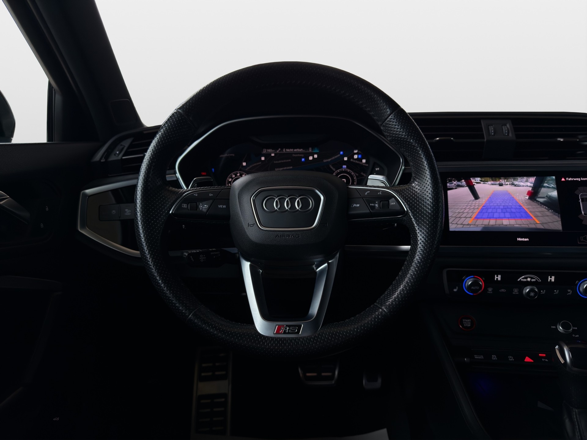 AUDI RS Q3 Sportback quattro S tronic*Ab MFK,1 Jahr oder 20'000km Garantie auf Motor und Getriebe*-image-13