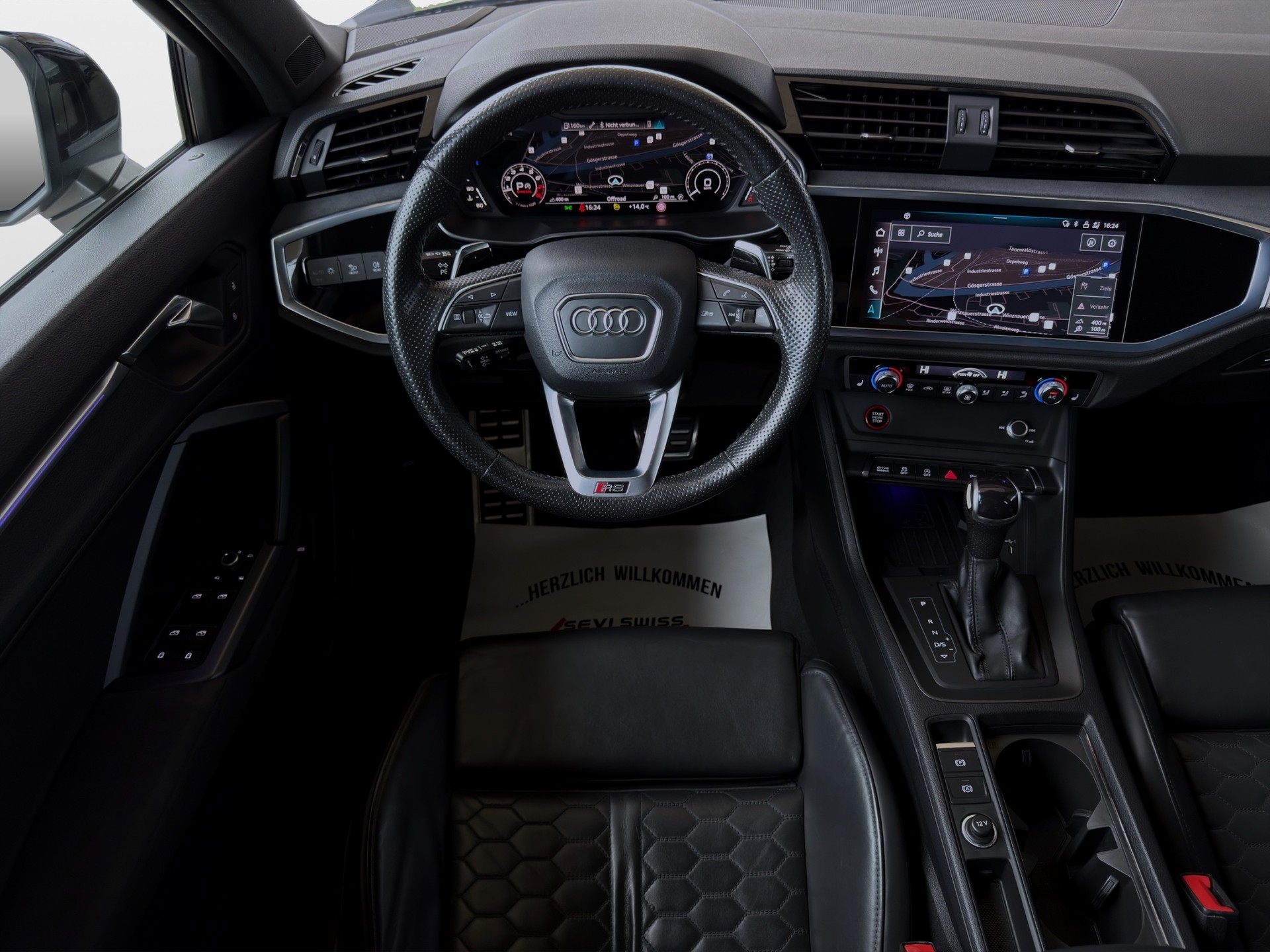 AUDI RS Q3 Sportback quattro S tronic*Ab MFK,1 Jahr oder 20'000km Garantie auf Motor und Getriebe*-image-14