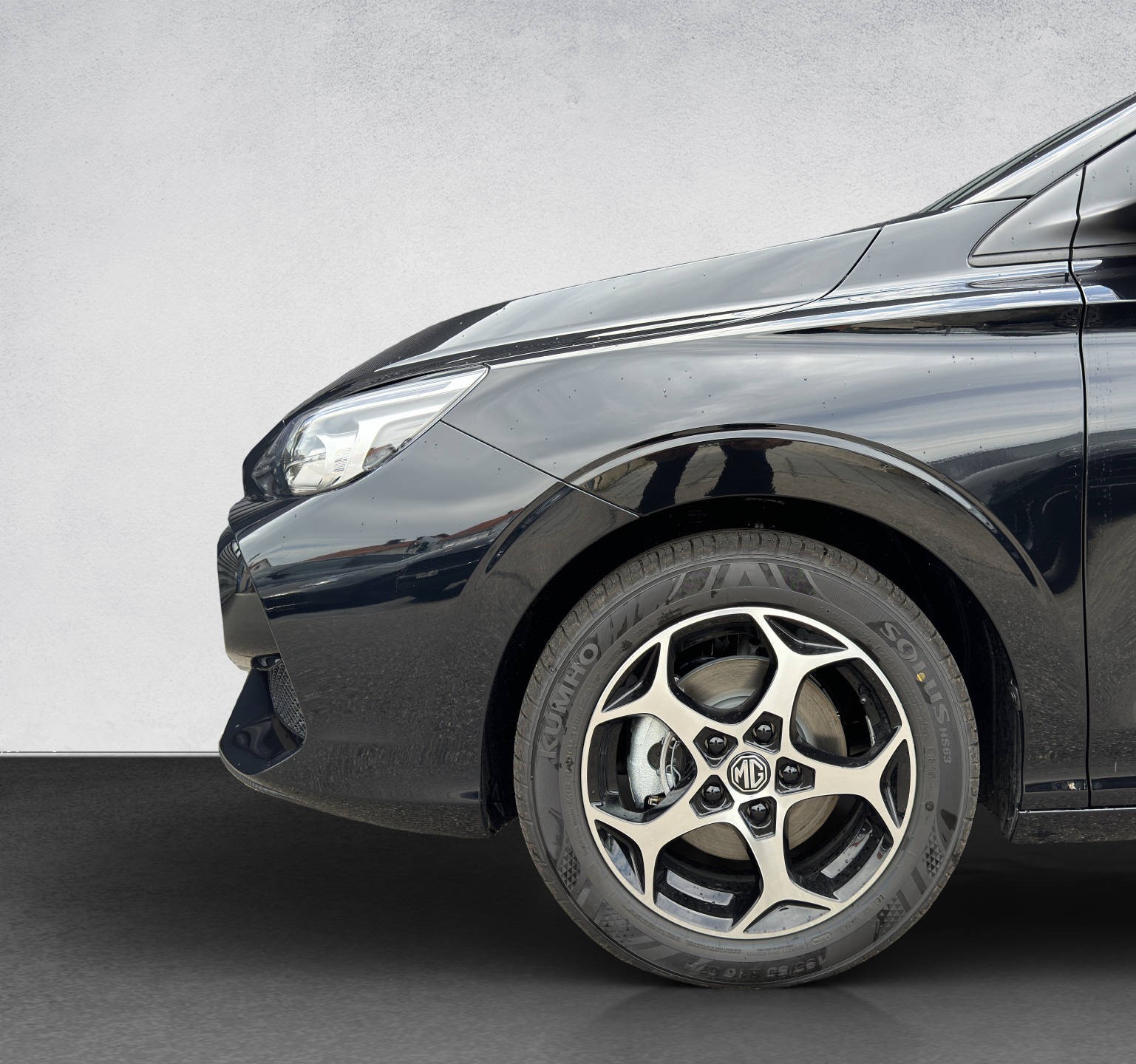 MG 3 1.5 Hybrid Luxury-image-5