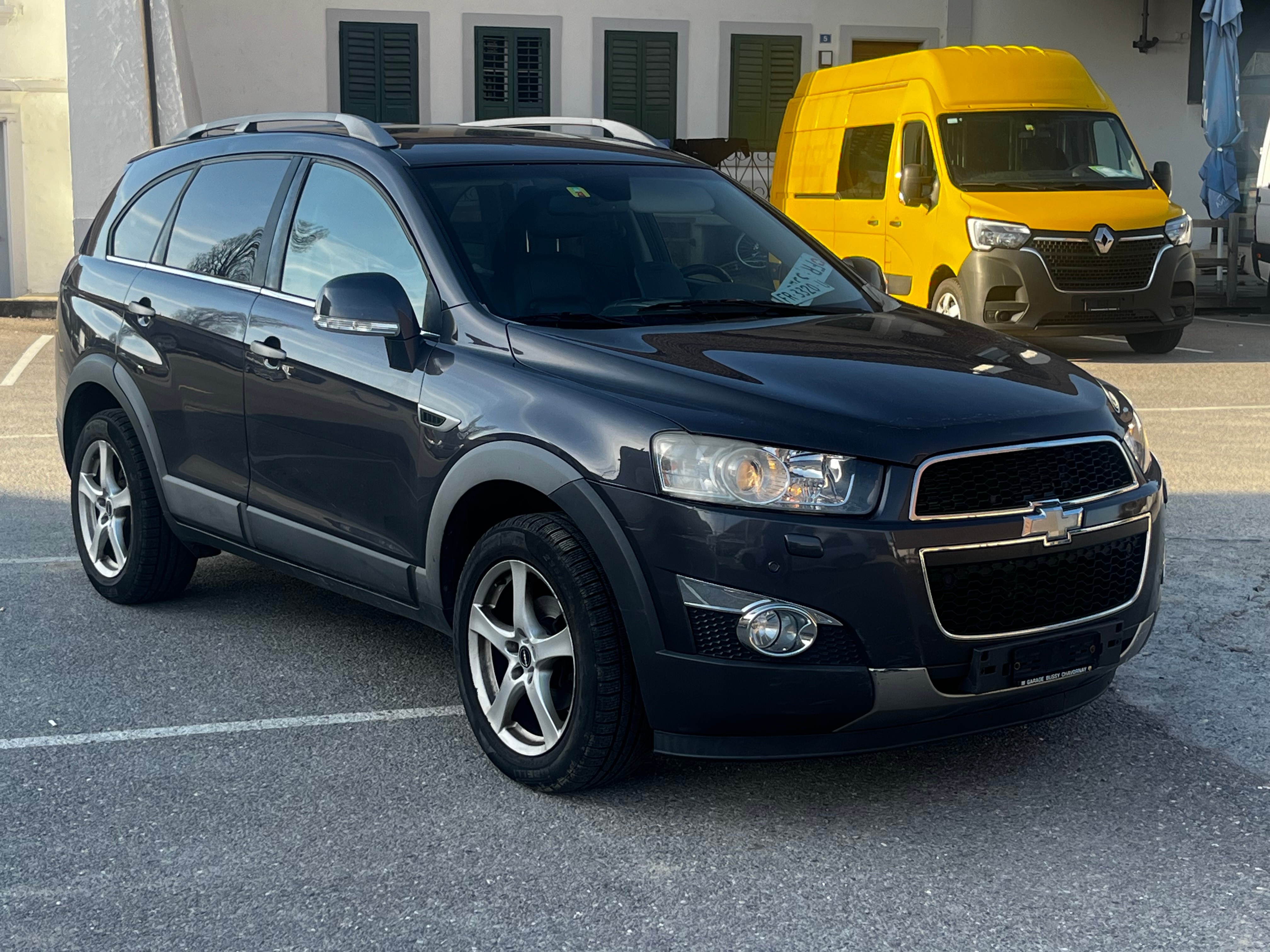 Car photo