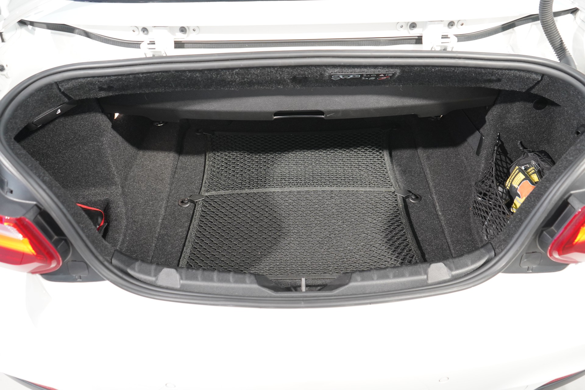 BMW M235i Steptronic-image-4