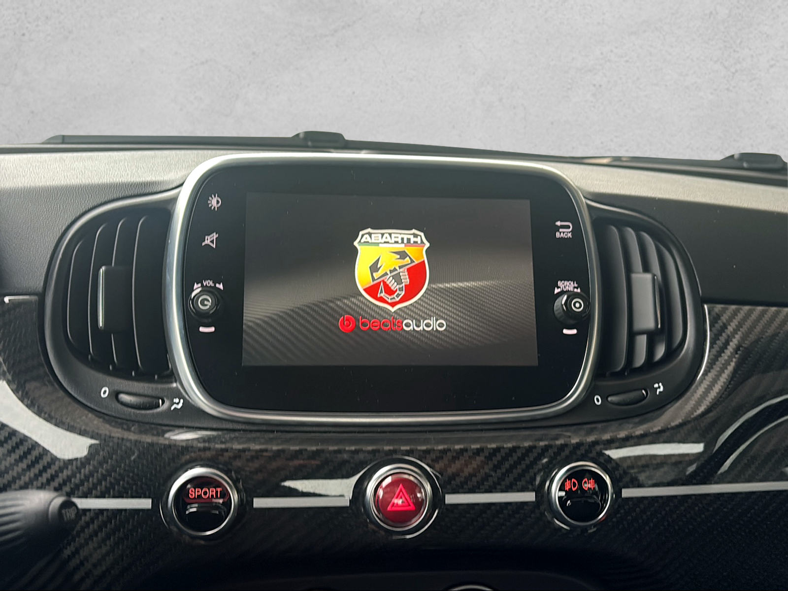 FIAT 695C 1.4 16V Turbo Abarth Rivale Dualogic-image-9