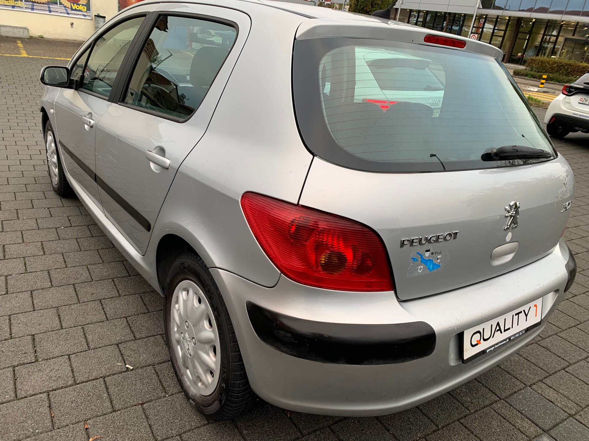 PEUGEOT 307 2.0 16V XSi-image-3