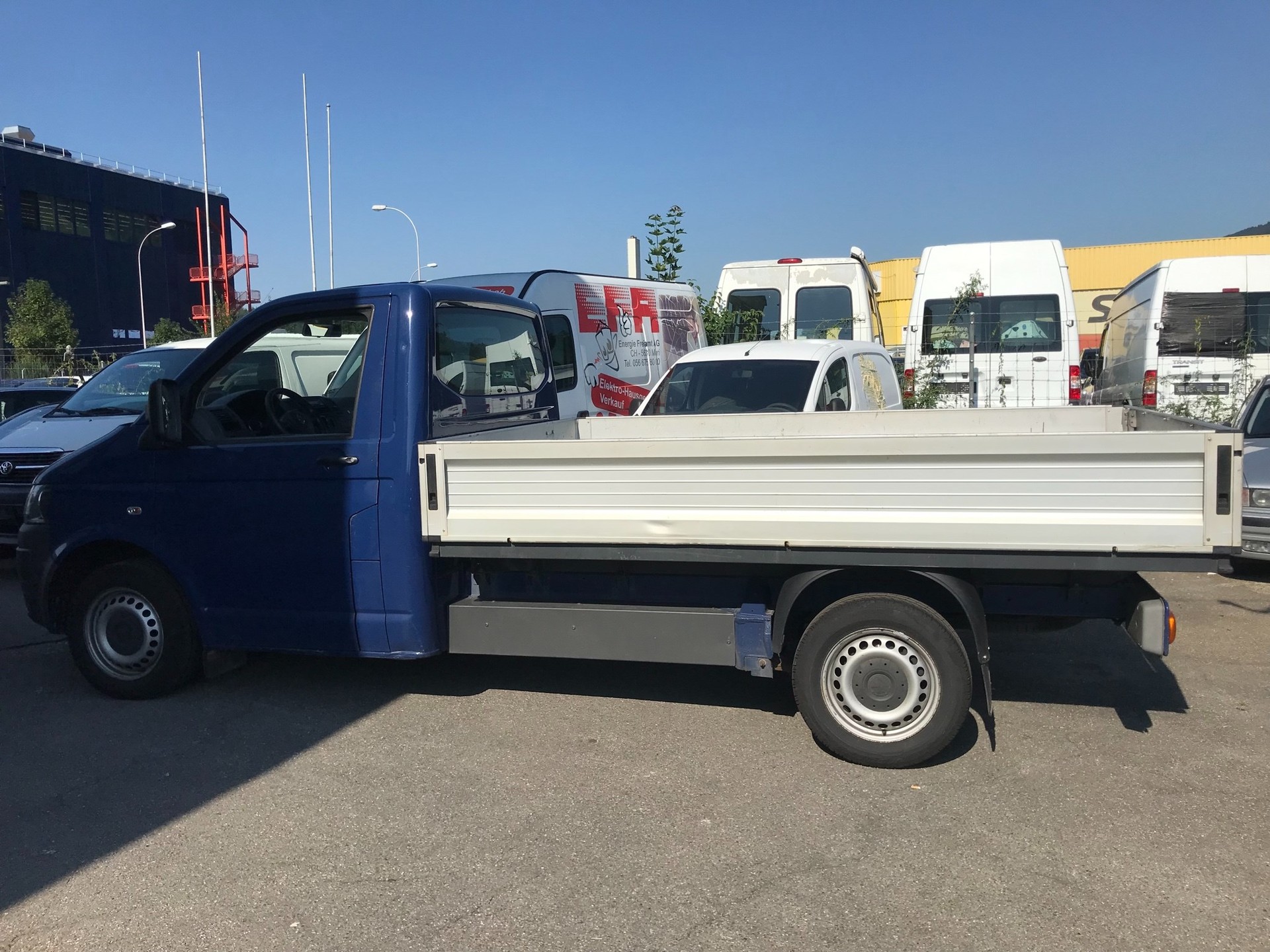 VW T5 2.0 TDI Champion-image-4