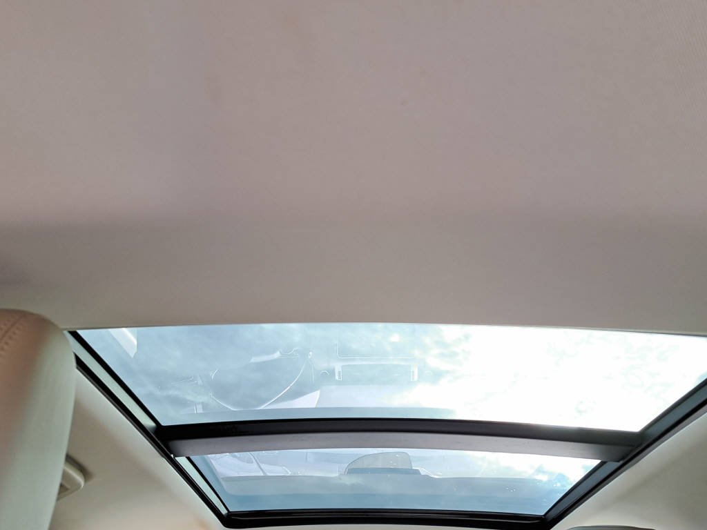 LAND ROVER Range Rover Sport 3.0 SDV6 HSE-image-12
