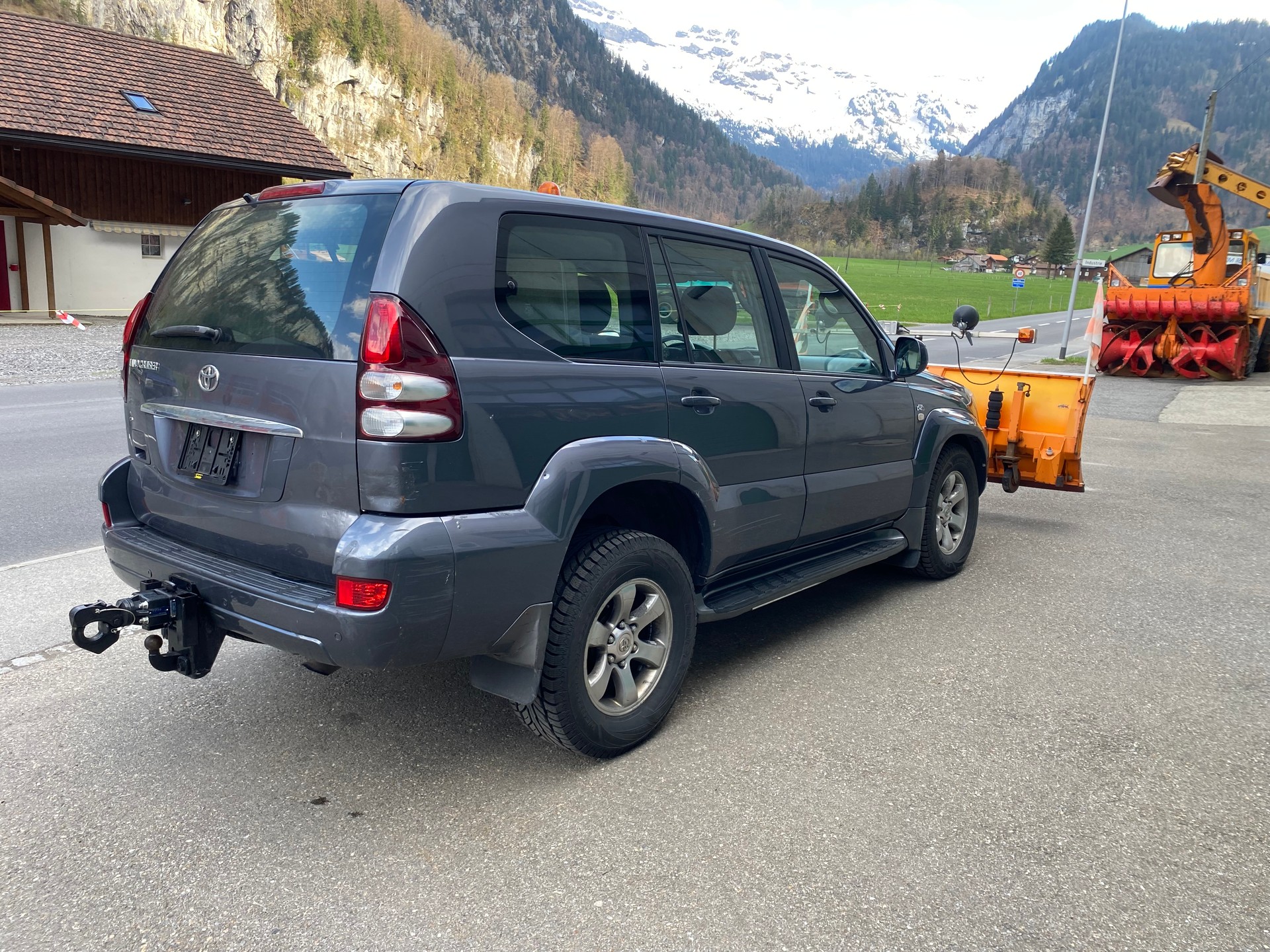TOYOTA Land Cruiser 3.0 TD Linea Luna-image-3