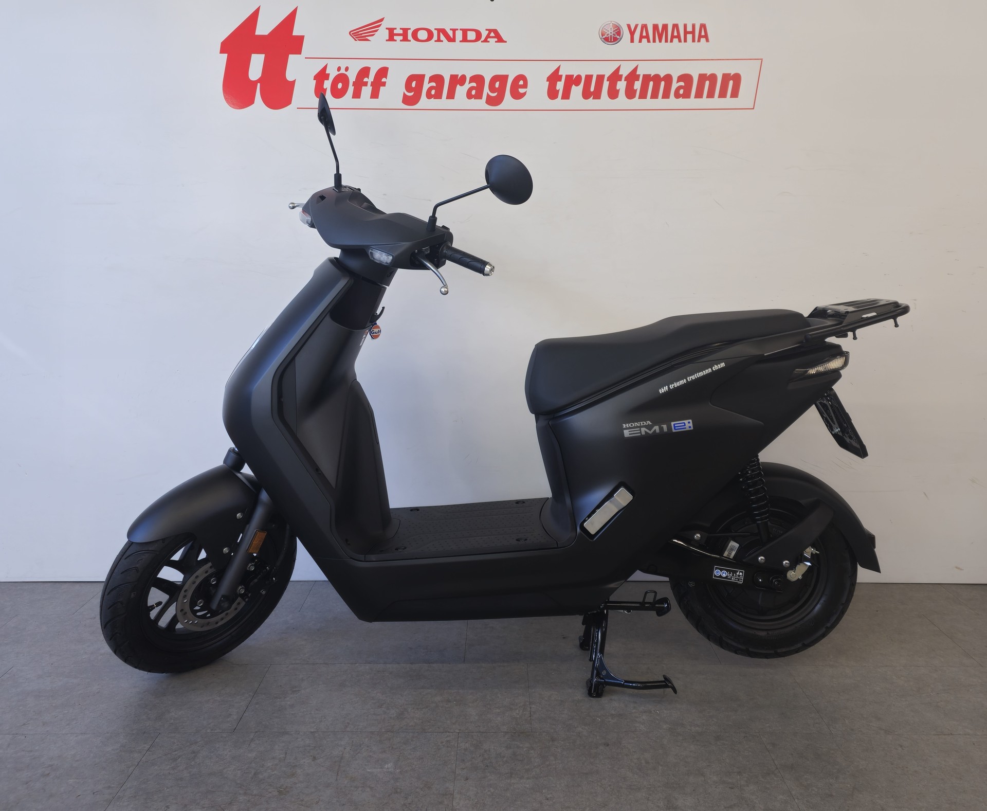 HONDA EM1-E-showroom-element-1