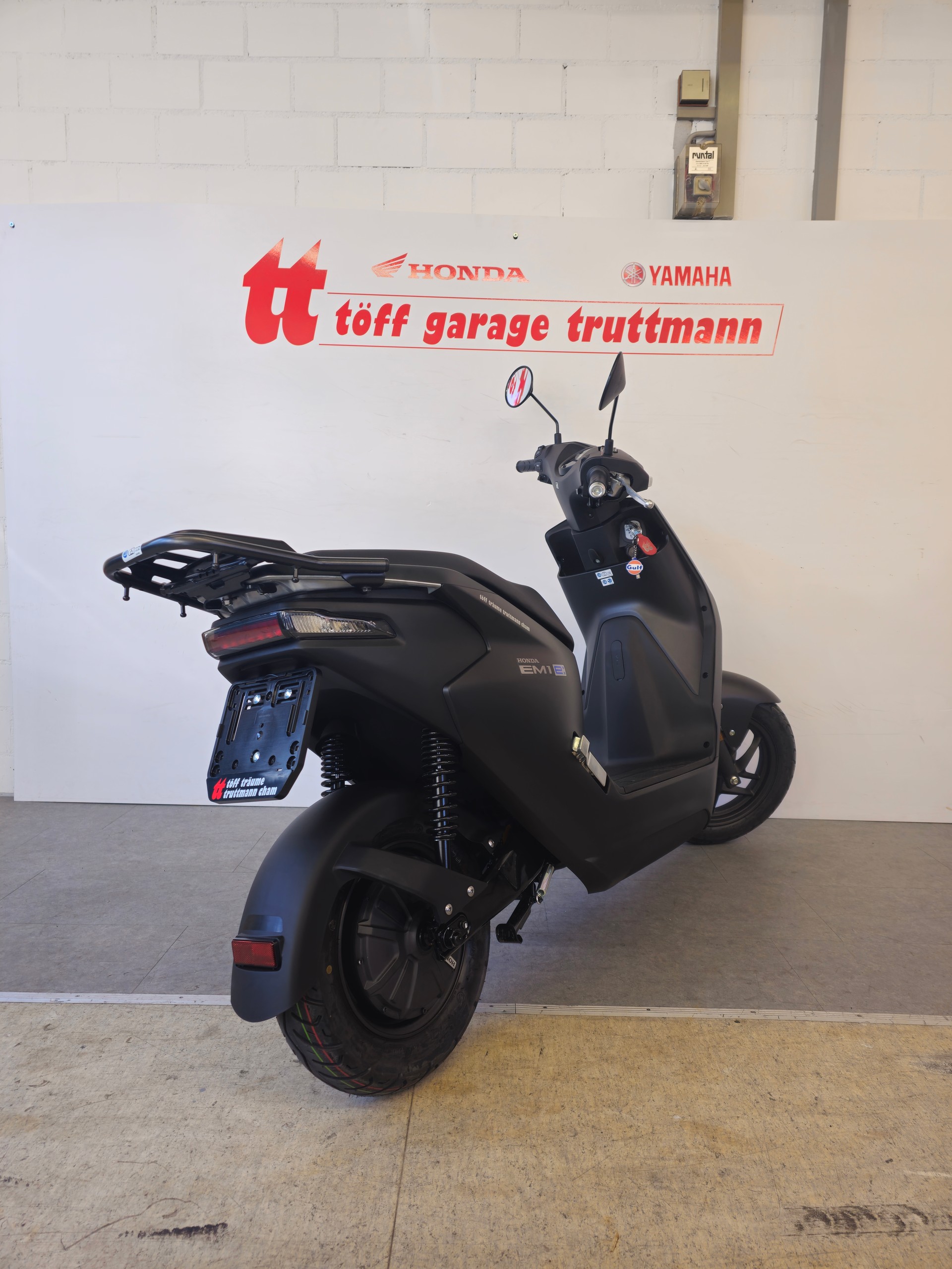 HONDA EM1-E-showroom-element-3