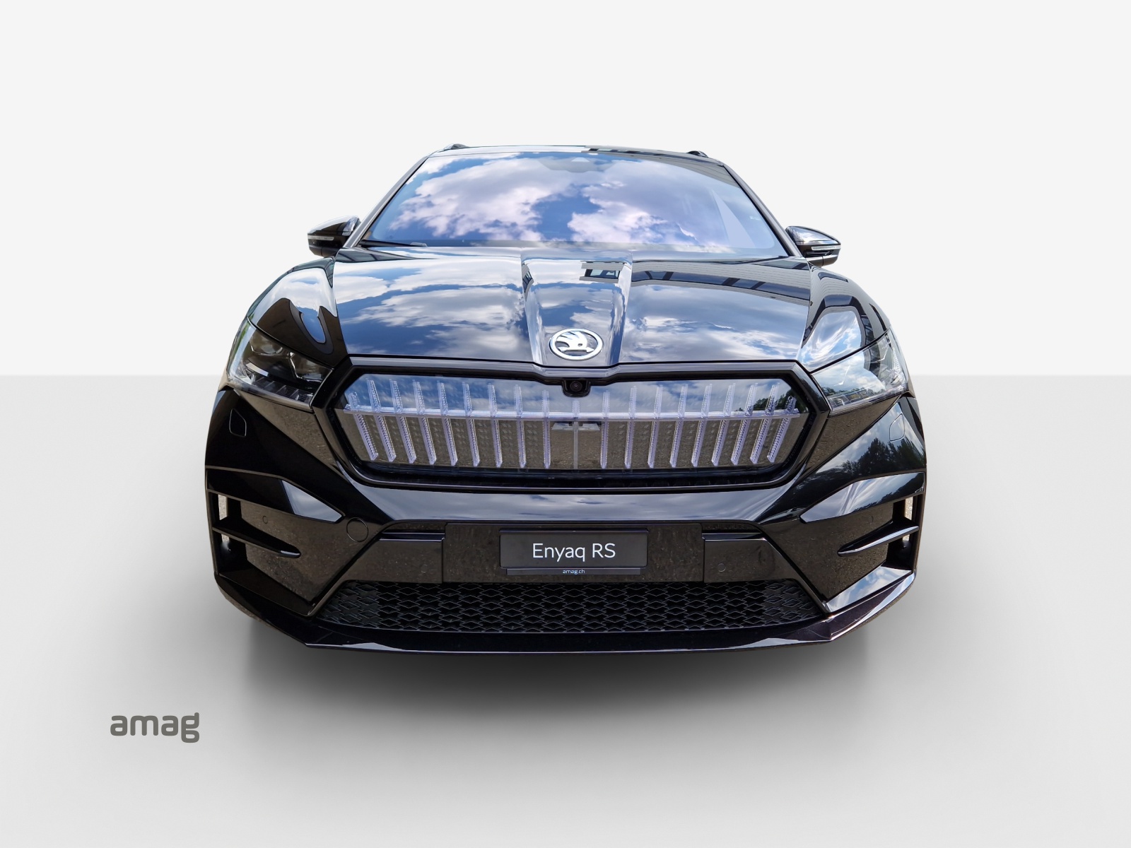 SKODA Enyaq RS 4x4-image-6