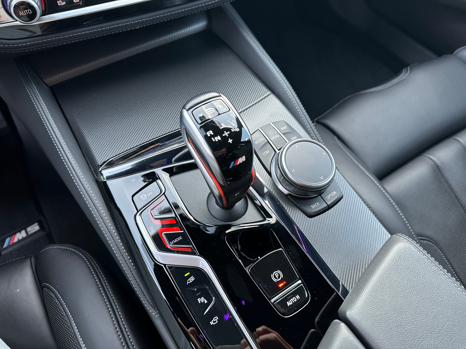 BMW M5 xDrive Competition Drivelogic *CH-Fahrzeug*-image-19