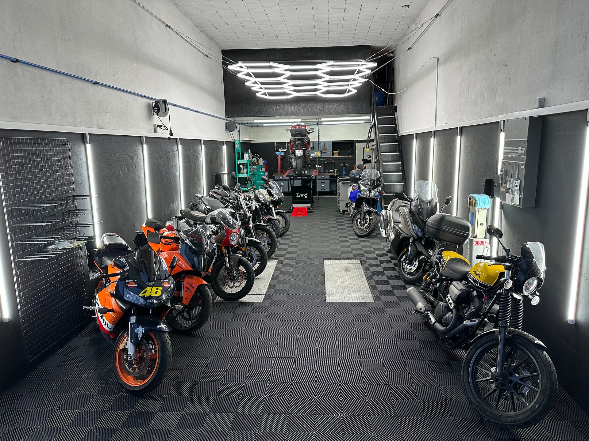 DUCATI 950 Supersport S-image-8
