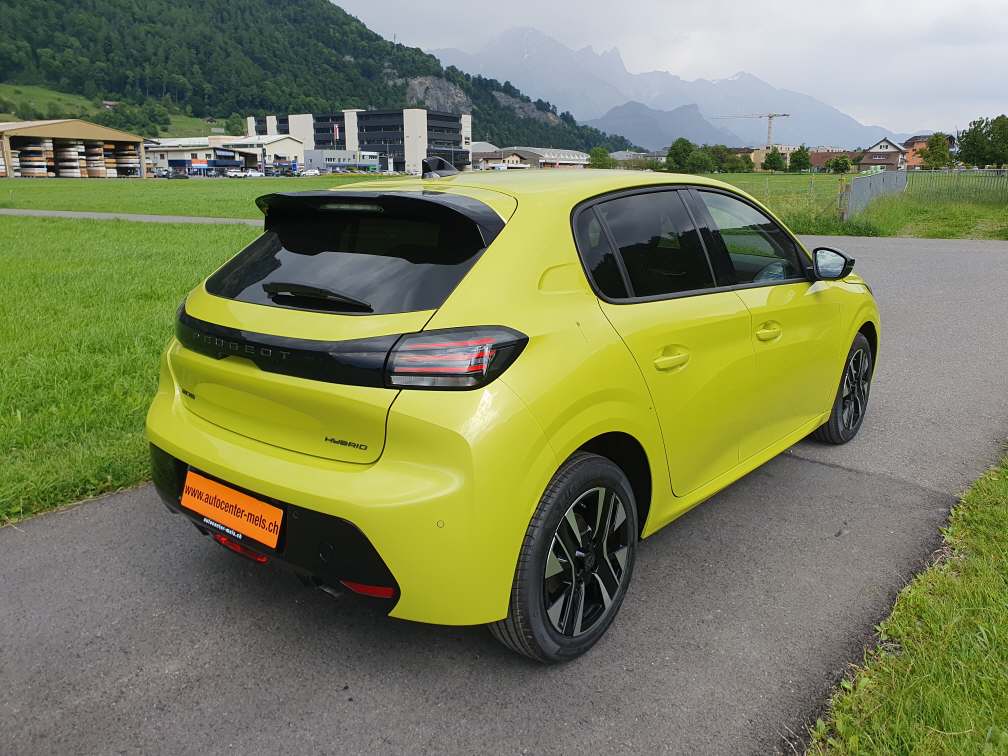 PEUGEOT 208 1.2 Hybrid Style-image-7