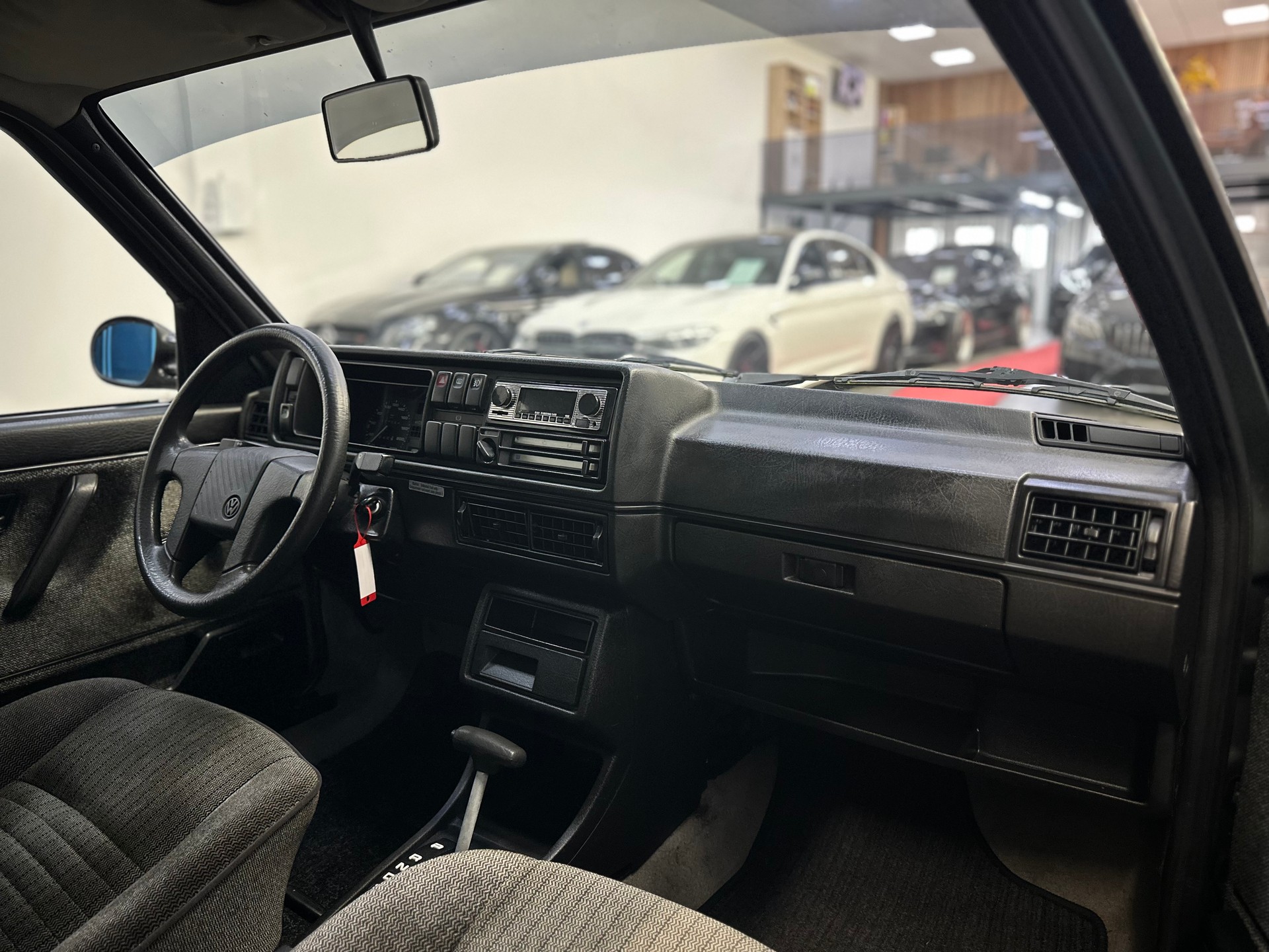 VW Golf 1600 C-image-16