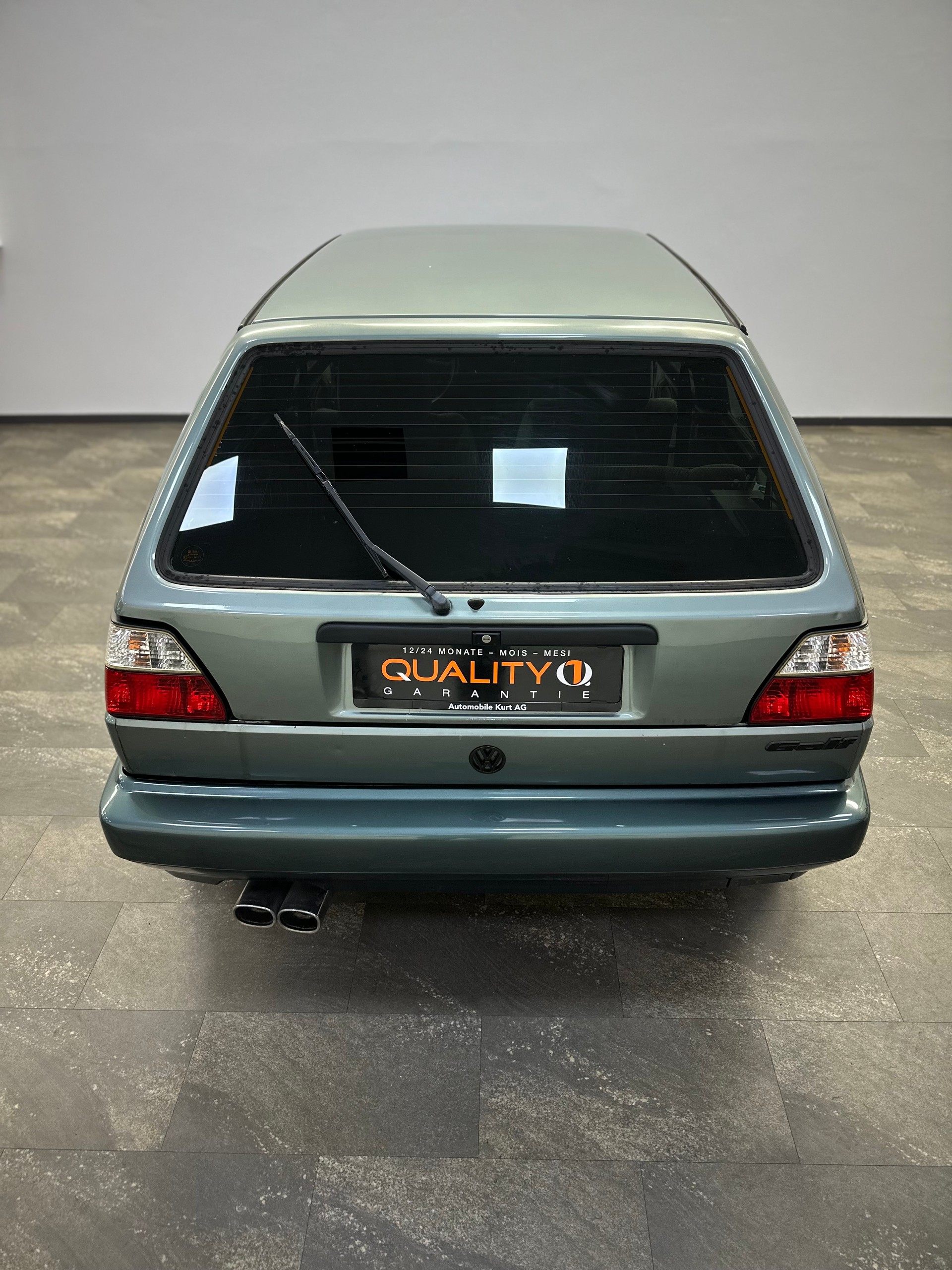 VW Golf 1600 C-image-7