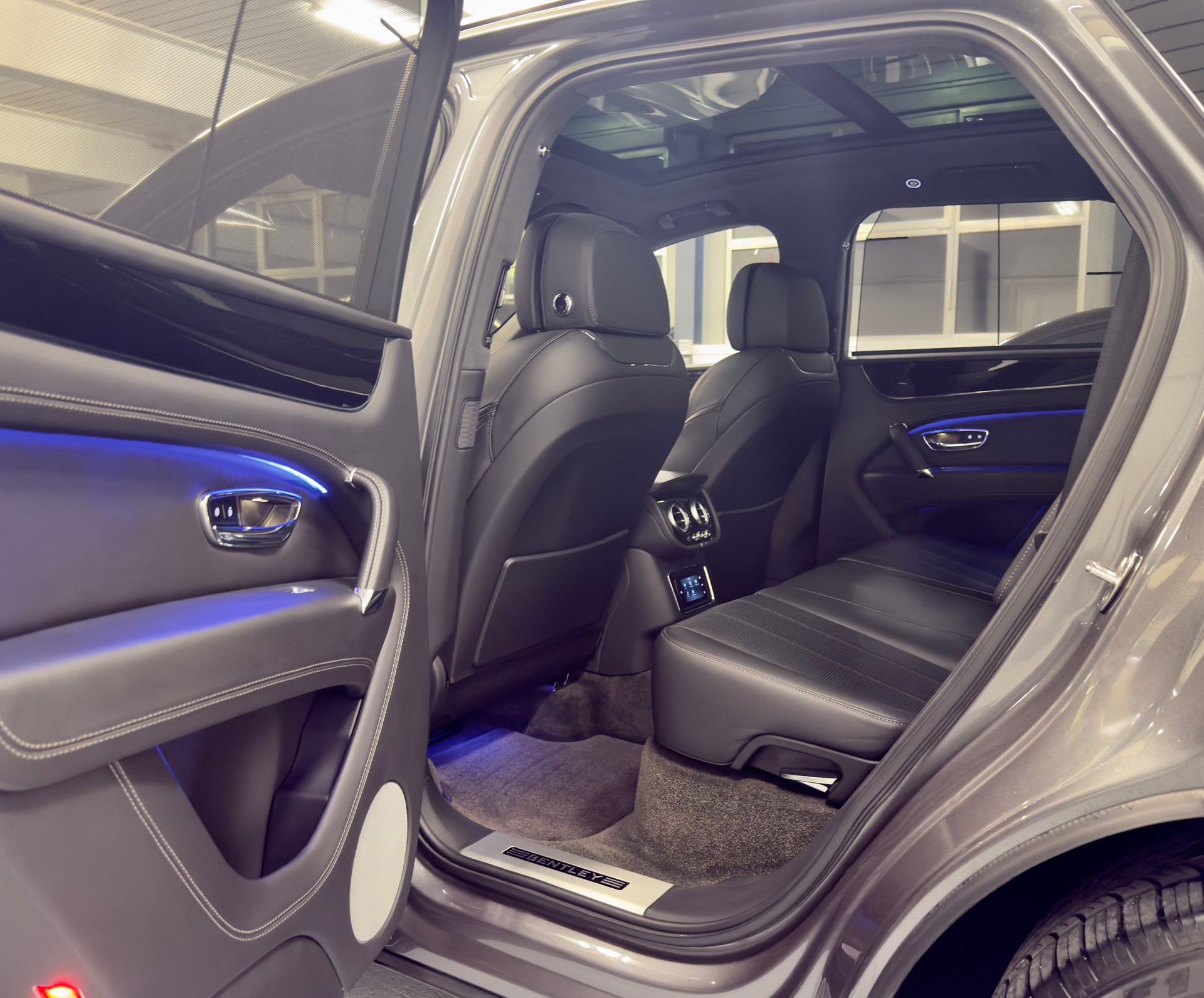 BENTLEY Bentayga V8 Diesel-image-6