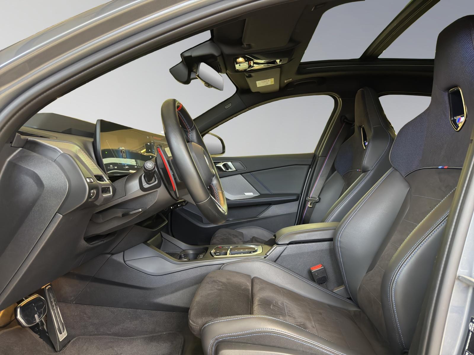 BMW M135i xDrive M-SportPaket Pro-image-10