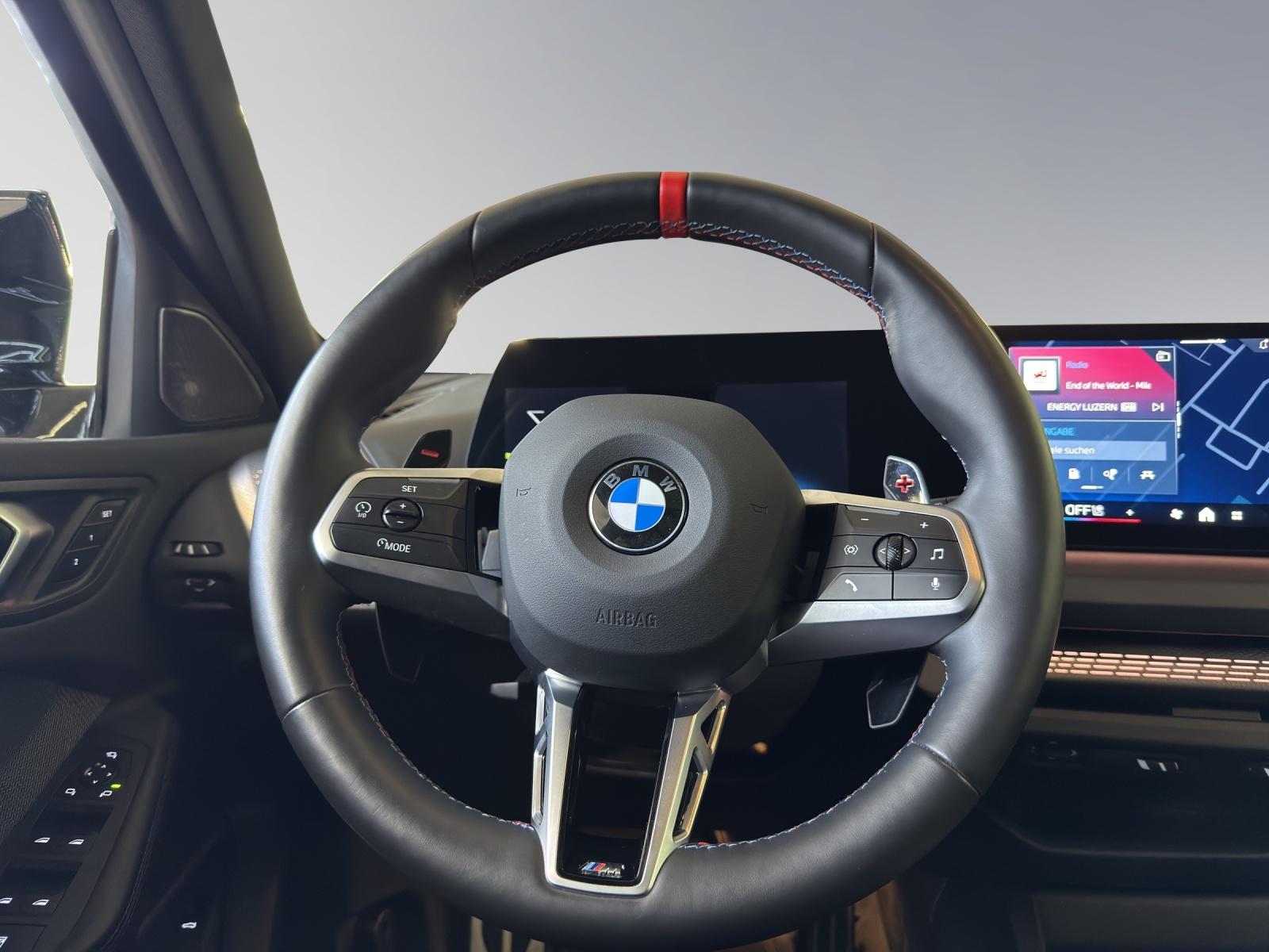 BMW M135i xDrive M-SportPaket Pro-image-9