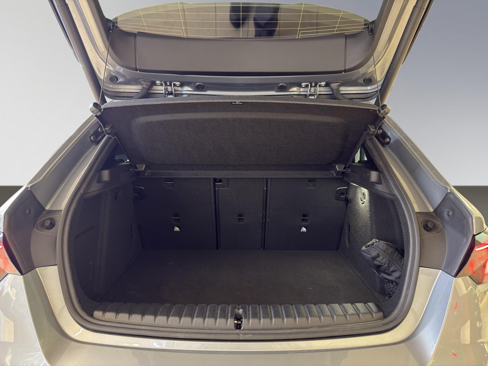 BMW M135i xDrive M-SportPaket Pro-image-17