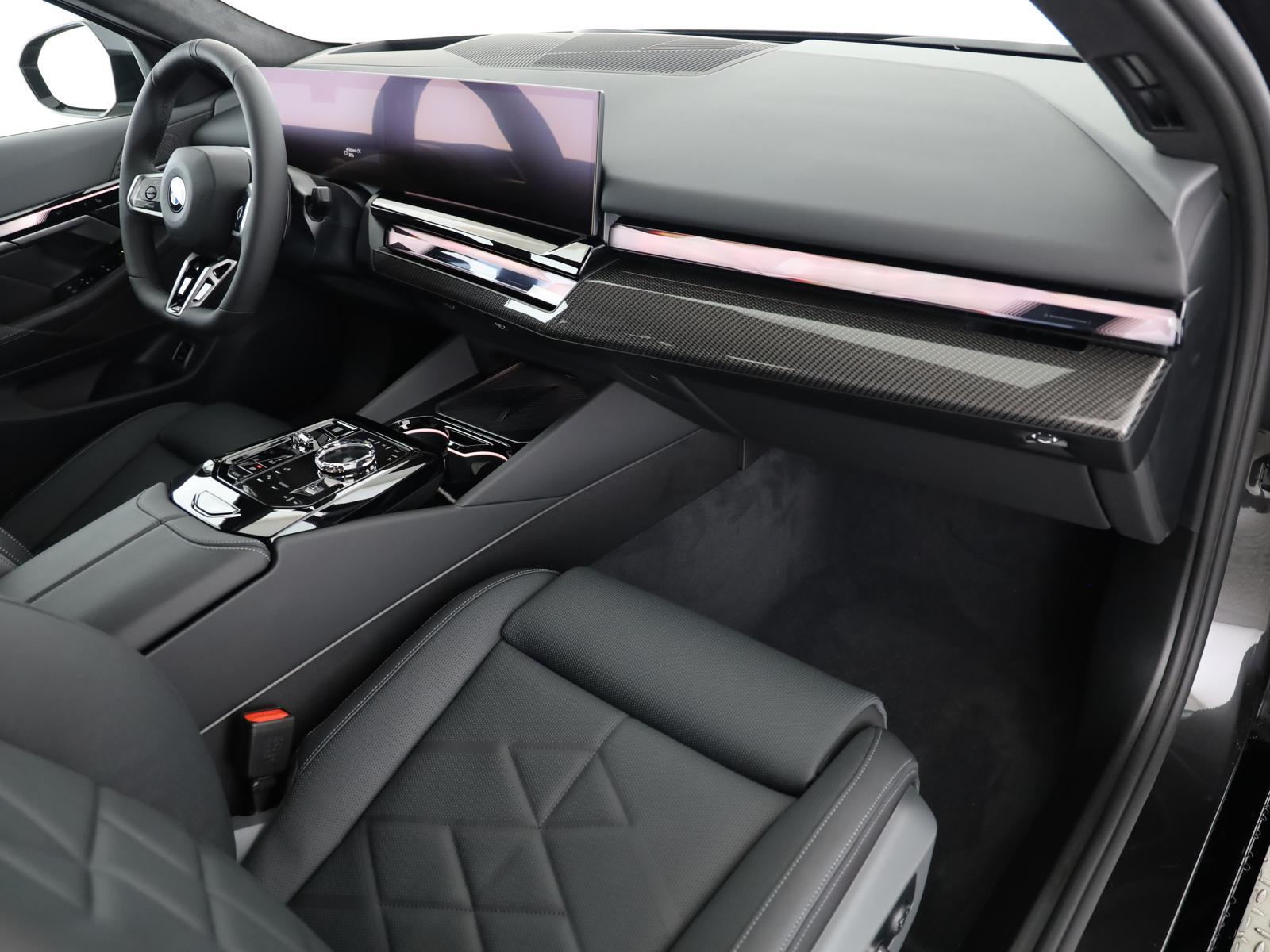 BMW 540 xDrive d 48V M Sport Pro Steptronic-image-10