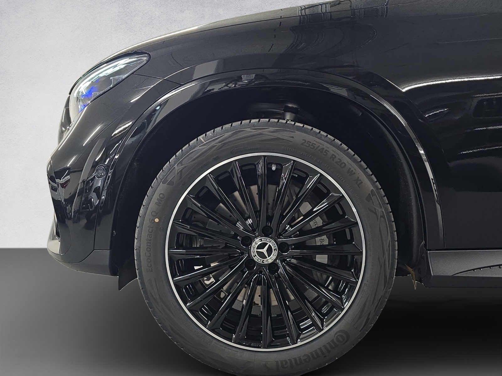 MERCEDES-BENZ GLC 300 e AMG Line 4Matic Coupé EQ Star-image-7