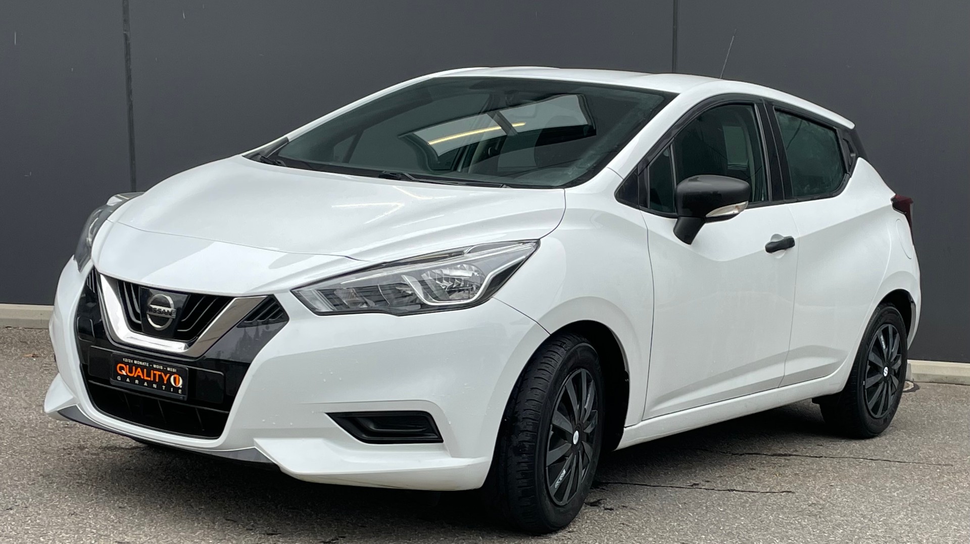 NISSAN Micra 1.0 visia+