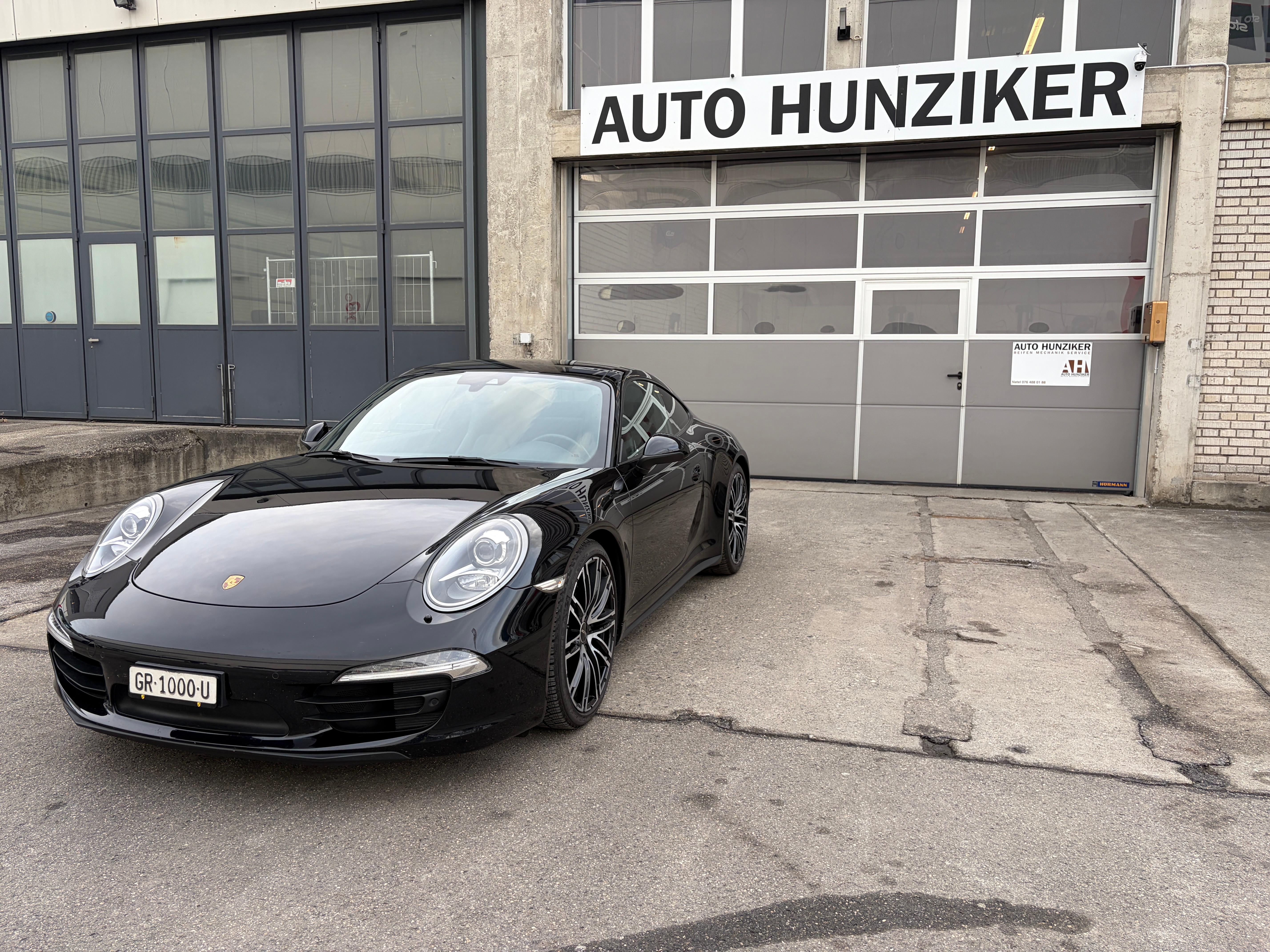 Car photo