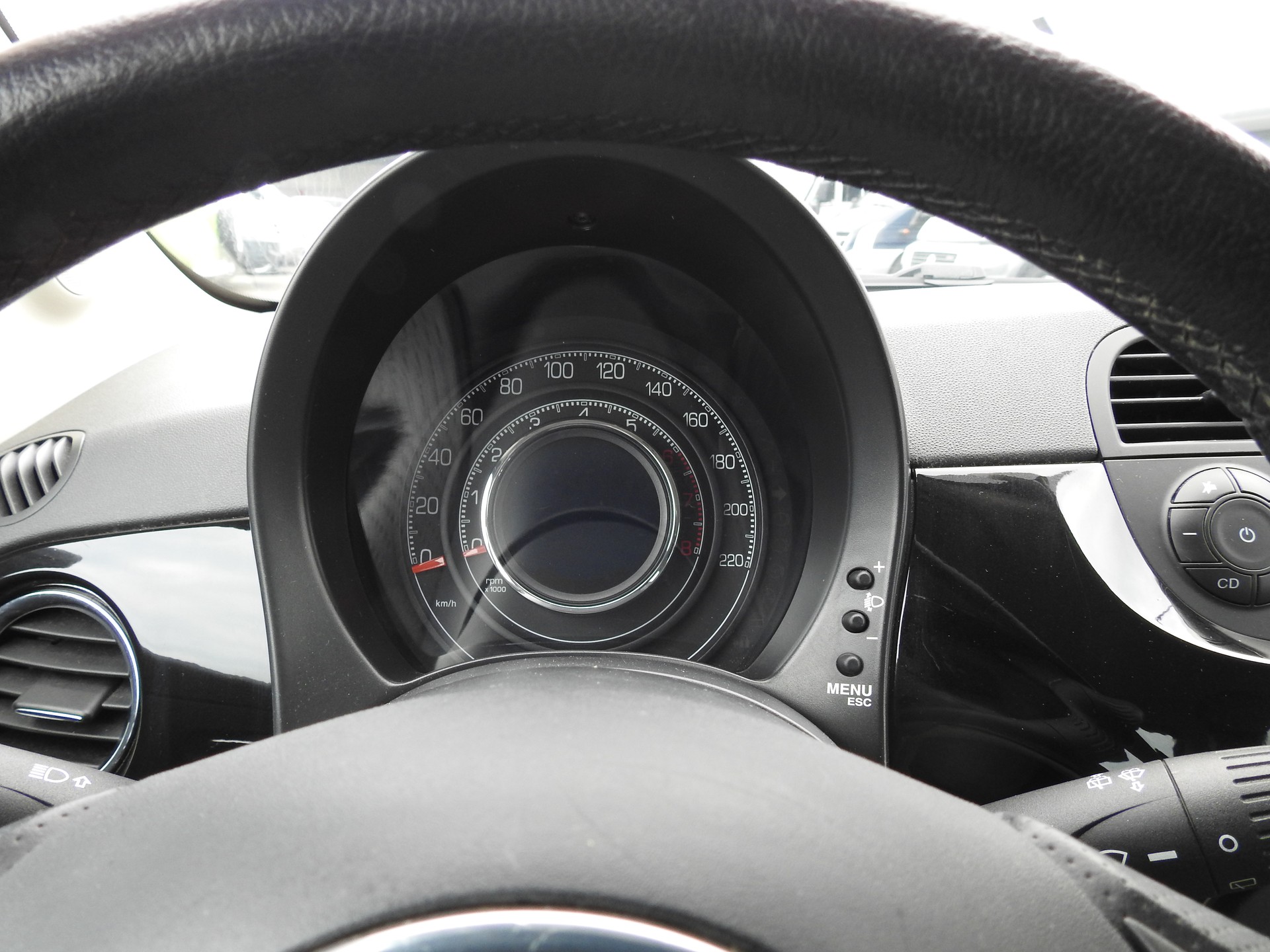 FIAT 500 1.2 Lounge-image-18