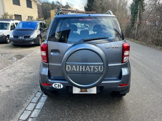 DAIHATSU Terios 1.5 16V SX 4WD-image-4