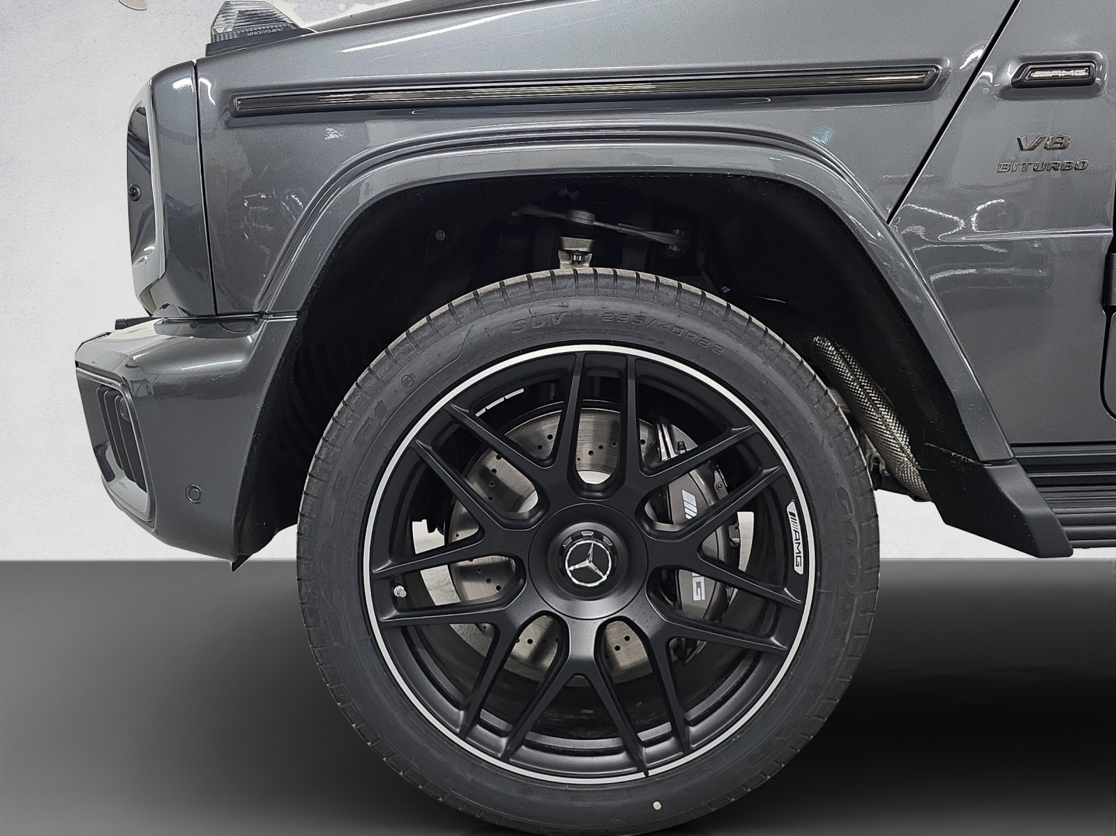 MERCEDES-BENZ G 63 AMG-image-7