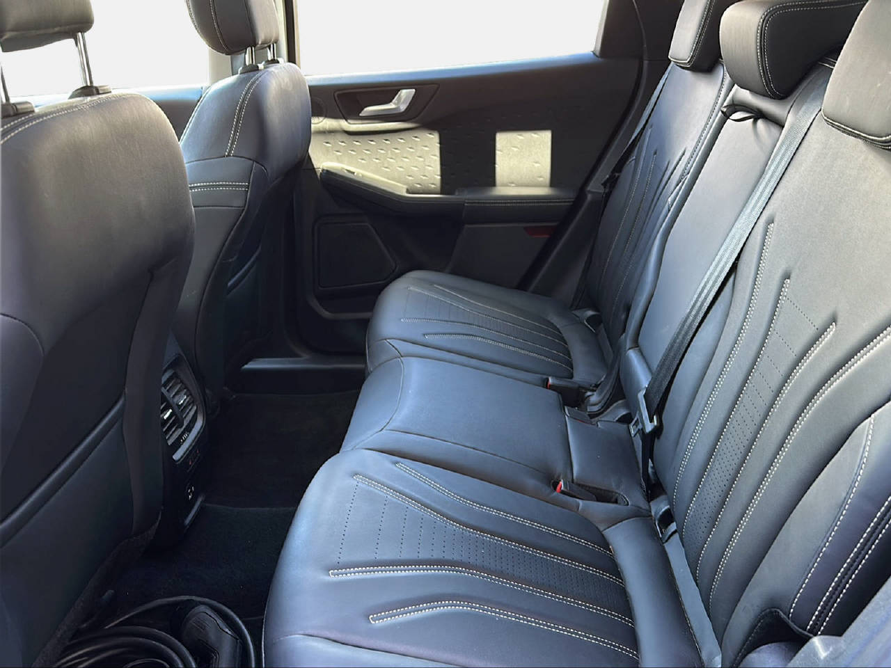 FORD Kuga 2.5 Plug-in Hybrid Vignale-image-10