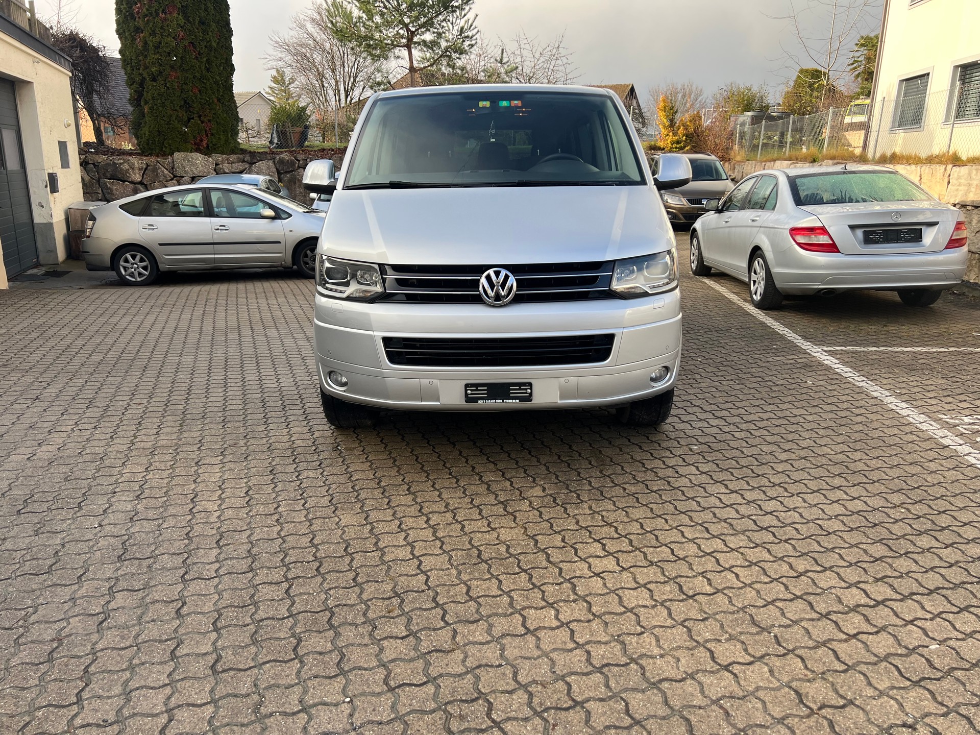 VW T5 Caravelle Comfortline 2.0 TDI CR 4Motion DSG-image-0