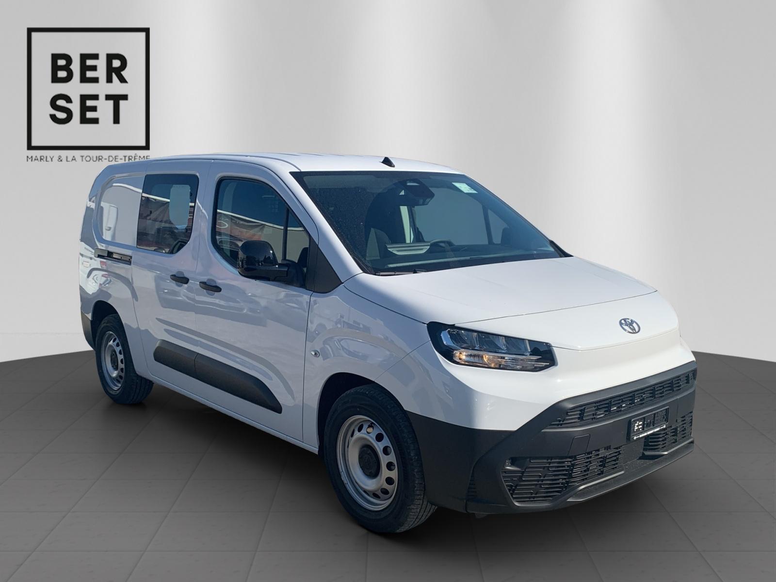 TOYOTA PROACE CITY Van L2 52KWh Active-image-1