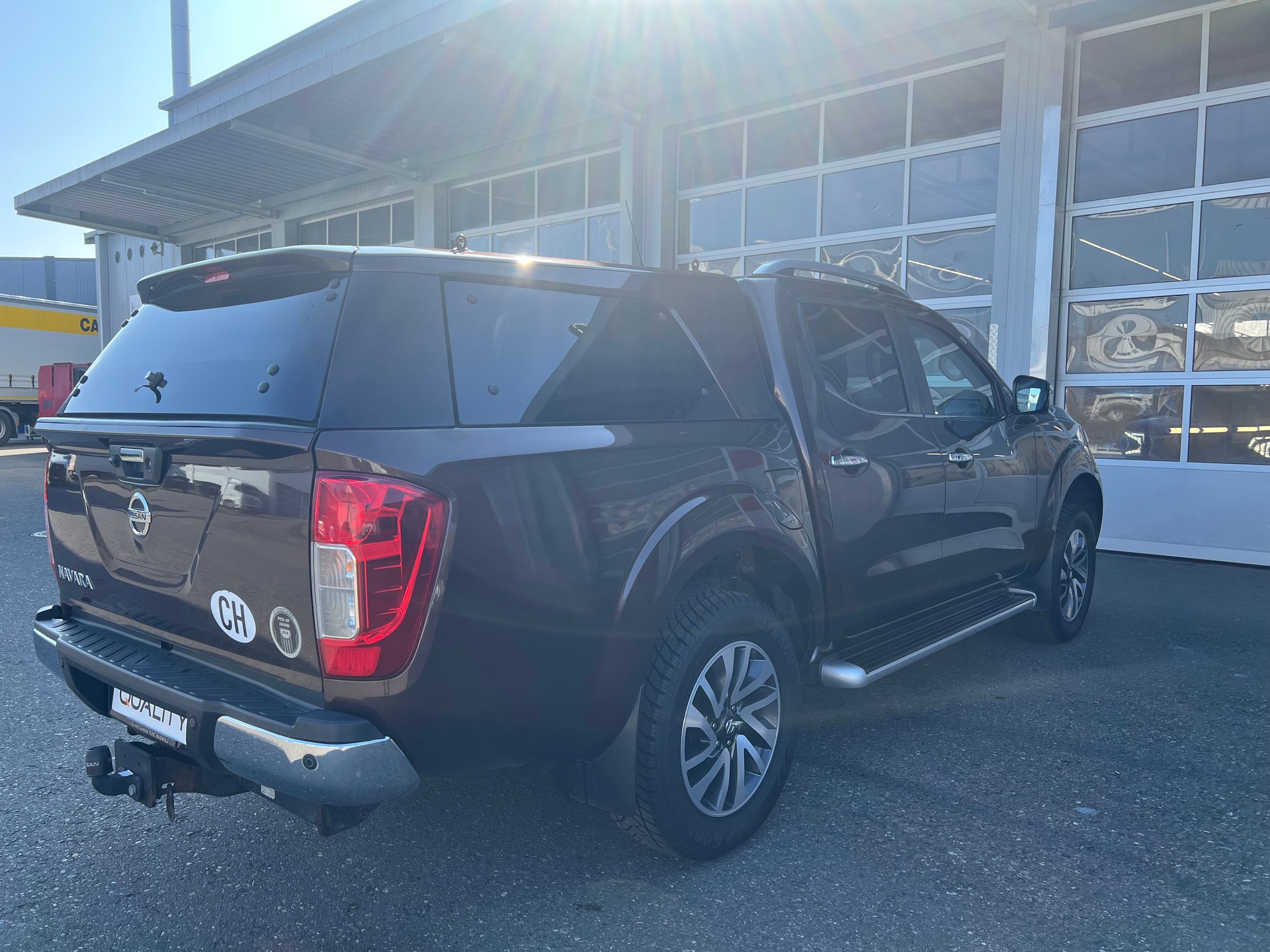 NISSAN Navara Double Cab Acenta 2.3 dCi 4WD-image-8