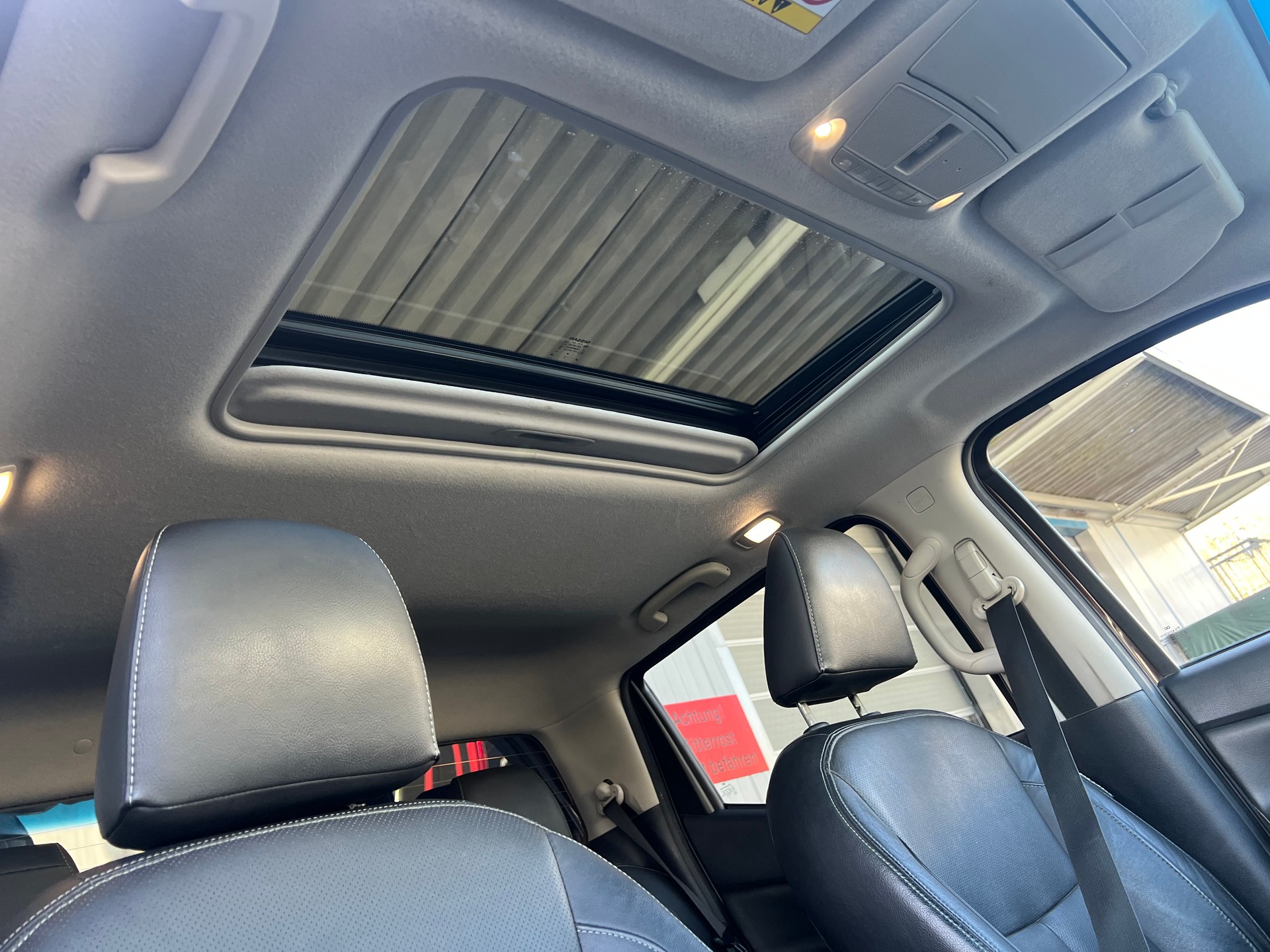 NISSAN Navara Double Cab Acenta 2.3 dCi 4WD-image-12