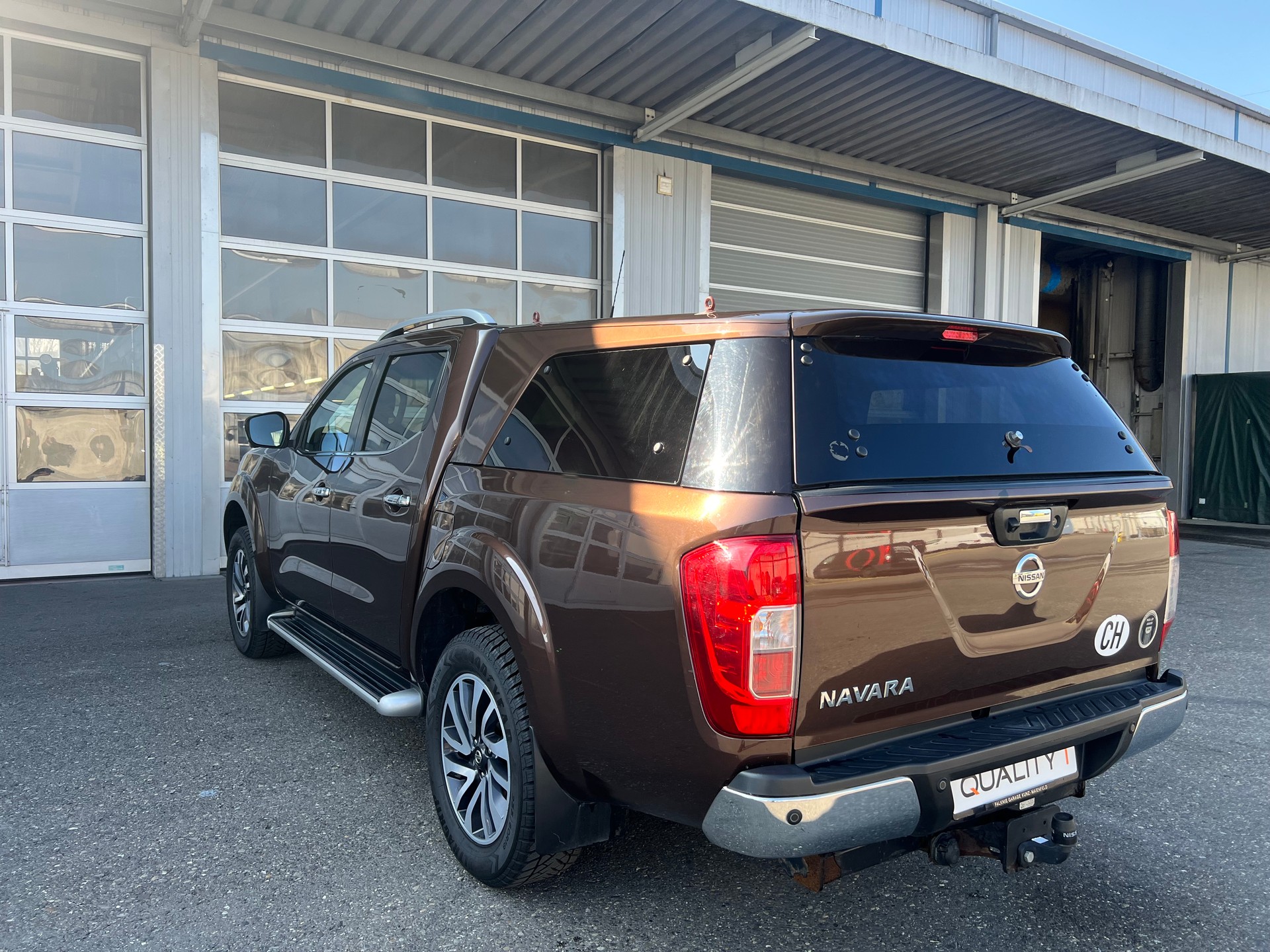 NISSAN Navara Double Cab Acenta 2.3 dCi 4WD-image-6