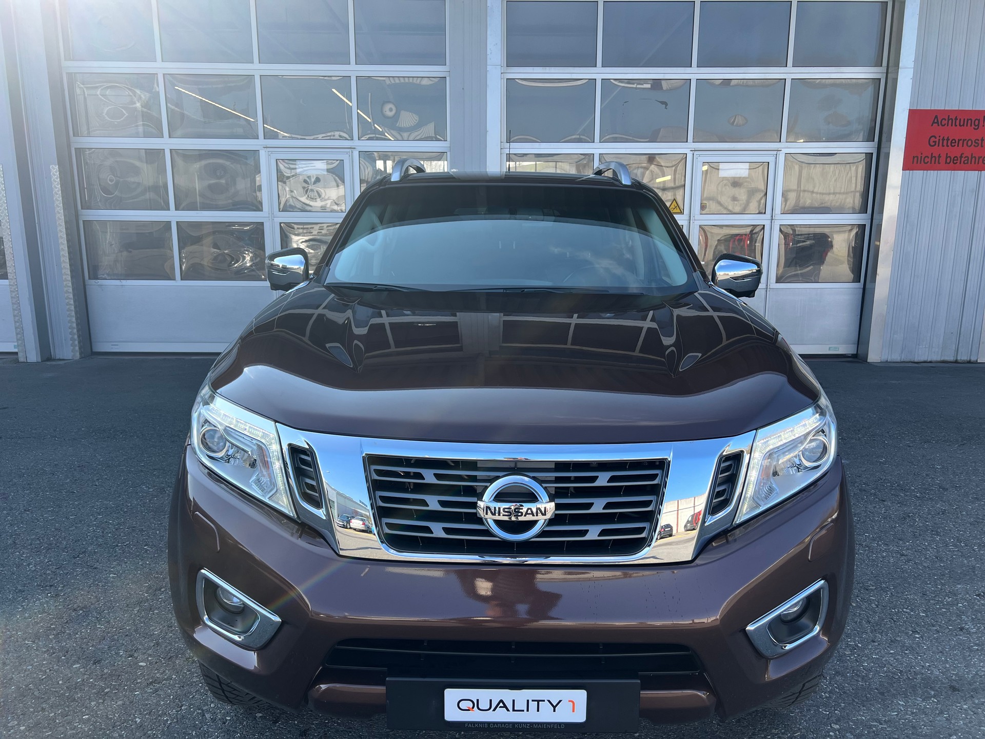 NISSAN Navara Double Cab Acenta 2.3 dCi 4WD-image-4