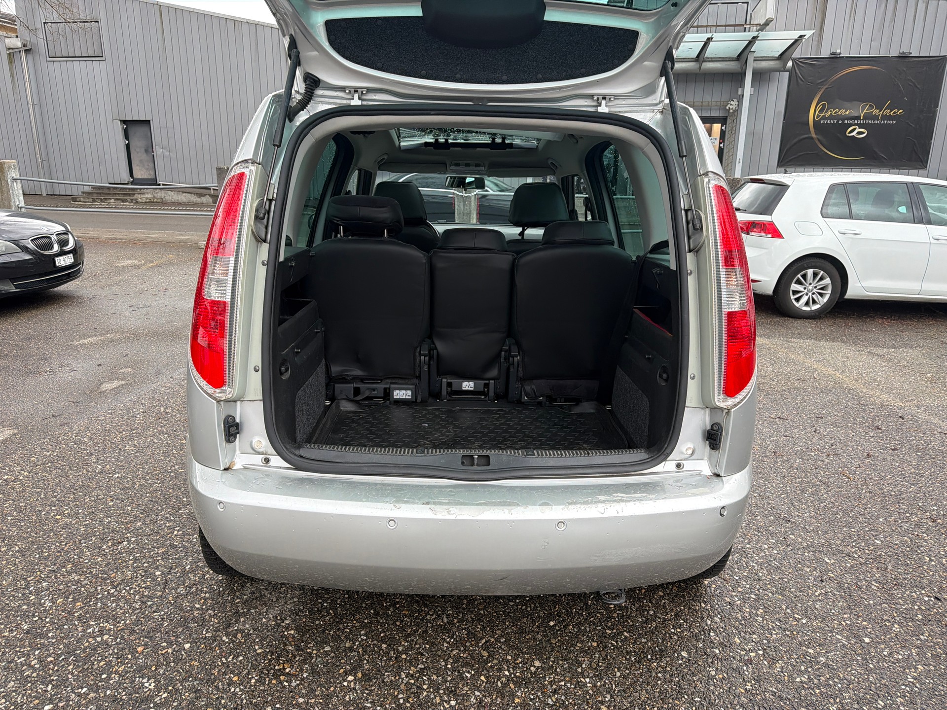 SKODA Roomster 1.6 Style ** Klimaanlage ** Tempomat ** Park Sensor H ** B04 **-image-13