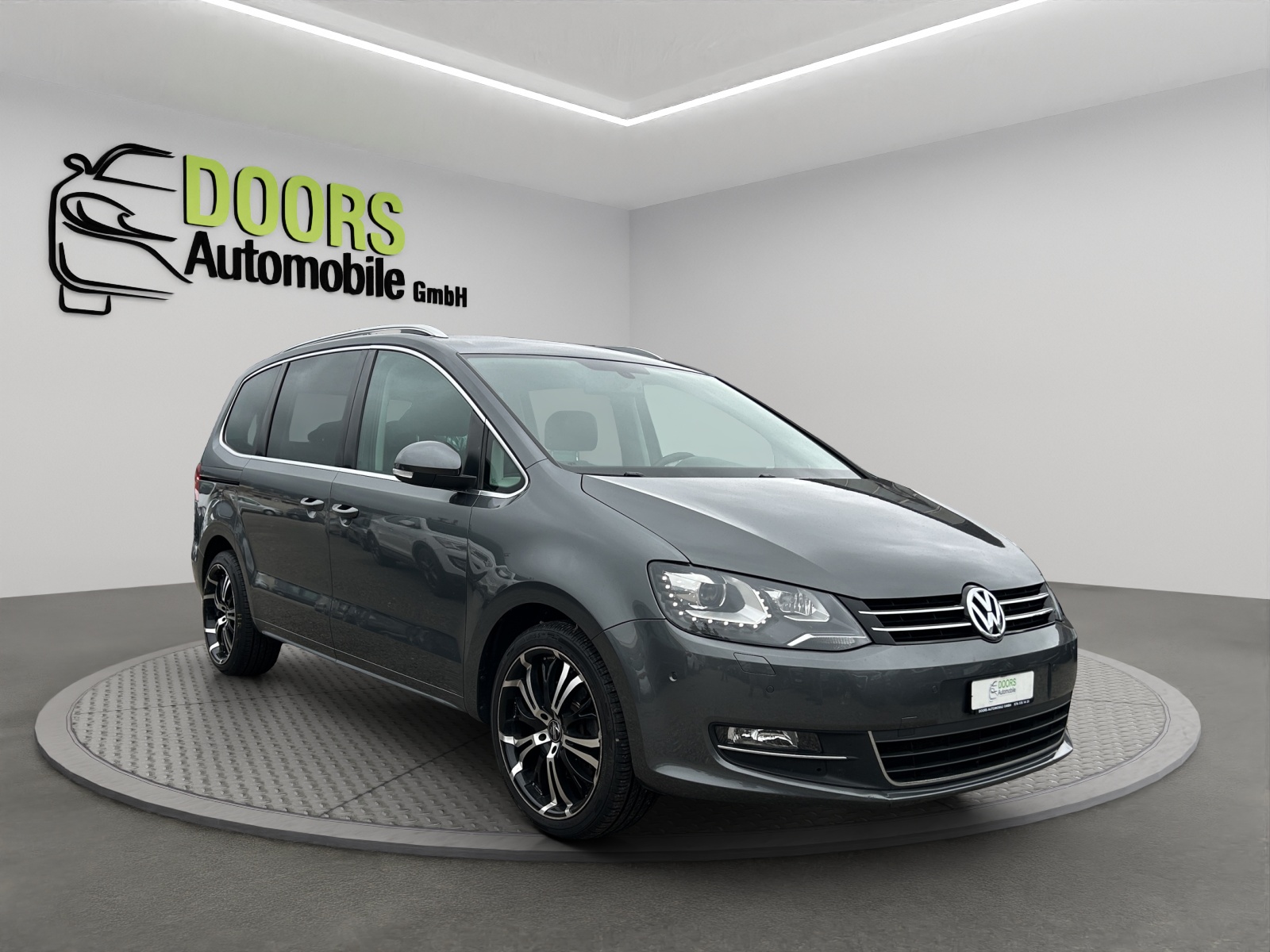 VW Sharan 2.0 TDI BlueMotion Technology Highline DSG-image-0