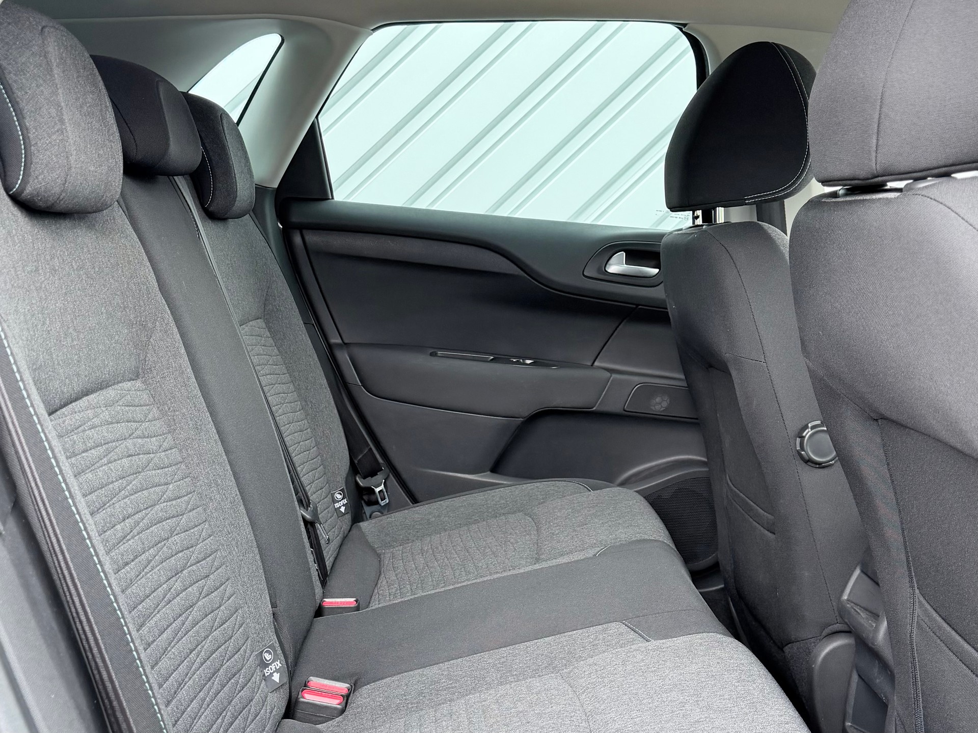 CITROEN C4 1.2 Pure Tech Shine Automatic-image-8