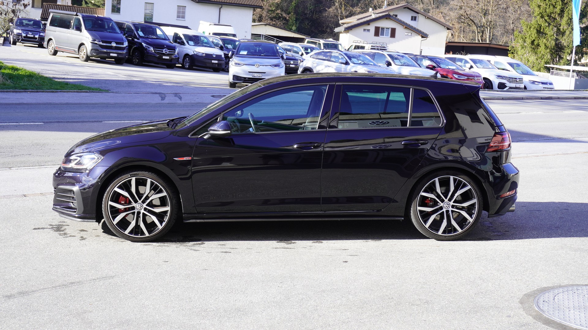VW Golf 2.0 TSI GTI Performance DSG-image-10